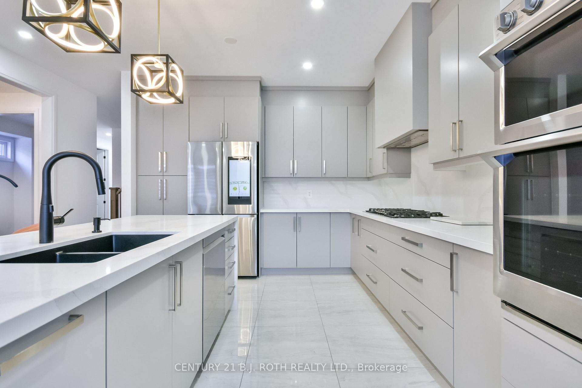 Photo 15 of 33 Paddington Grove, Barrie, Rural Barrie Southwest — HOMEH