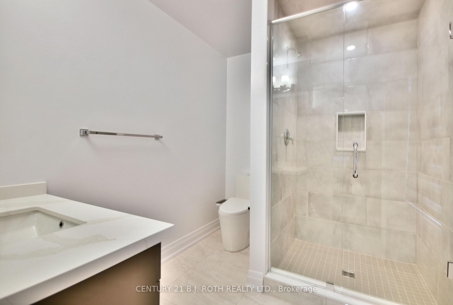 Photo 27 of 33 Paddington Grove, Barrie, Rural Barrie Southwest — HOMEH