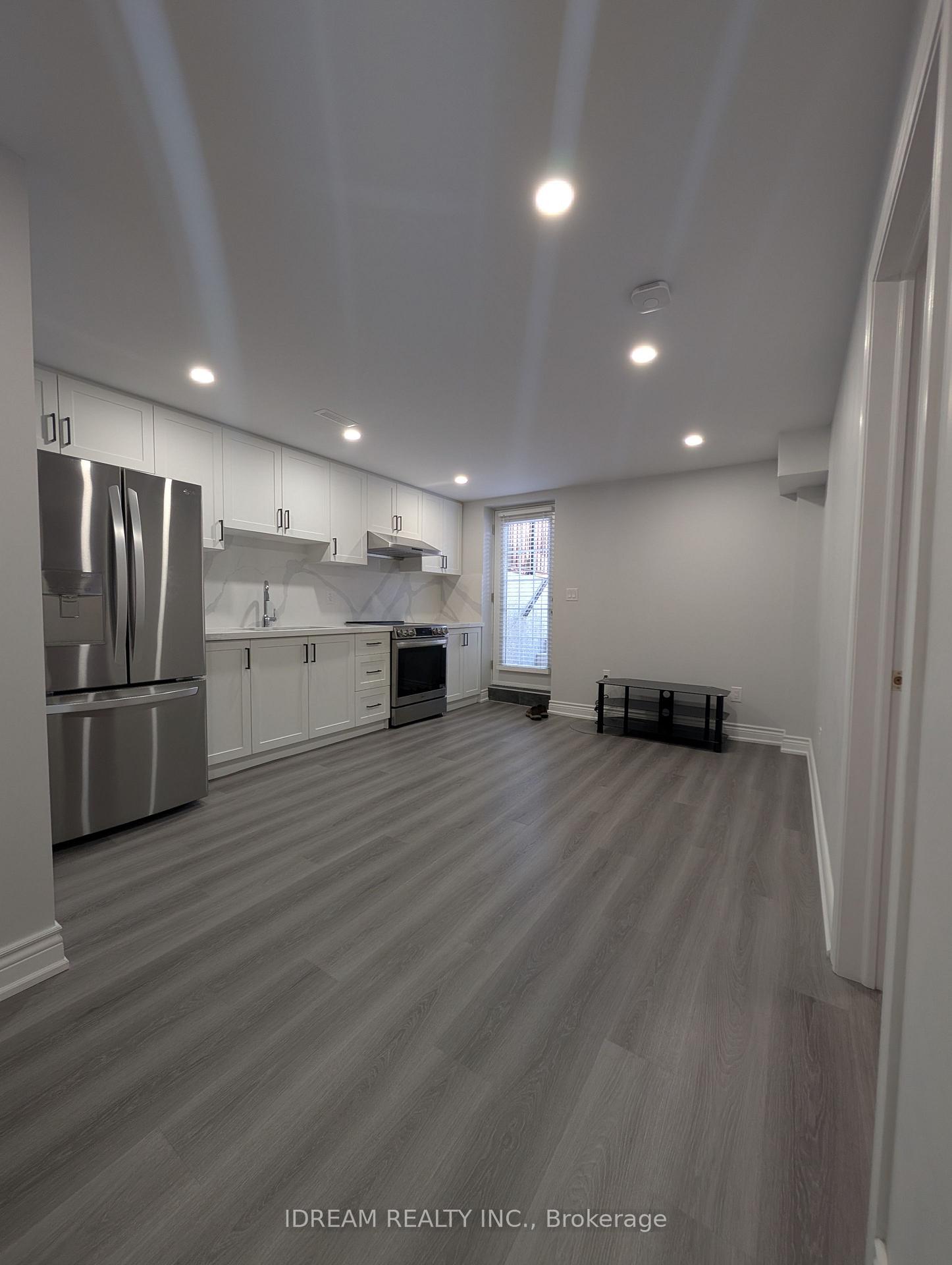 Photo 9 of Unit Bsmt, 35 Soapstone Trail, Brampton, Sandringham-Wellington — HOMEH