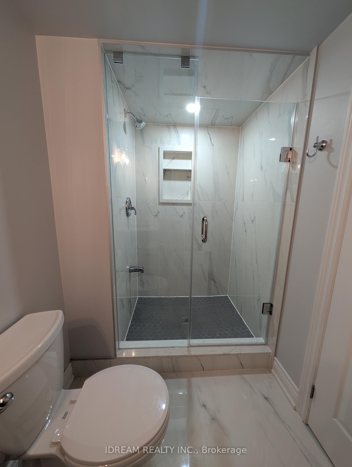 Photo 15 of Unit Bsmt, 35 Soapstone Trail, Brampton, Sandringham-Wellington — HOMEH