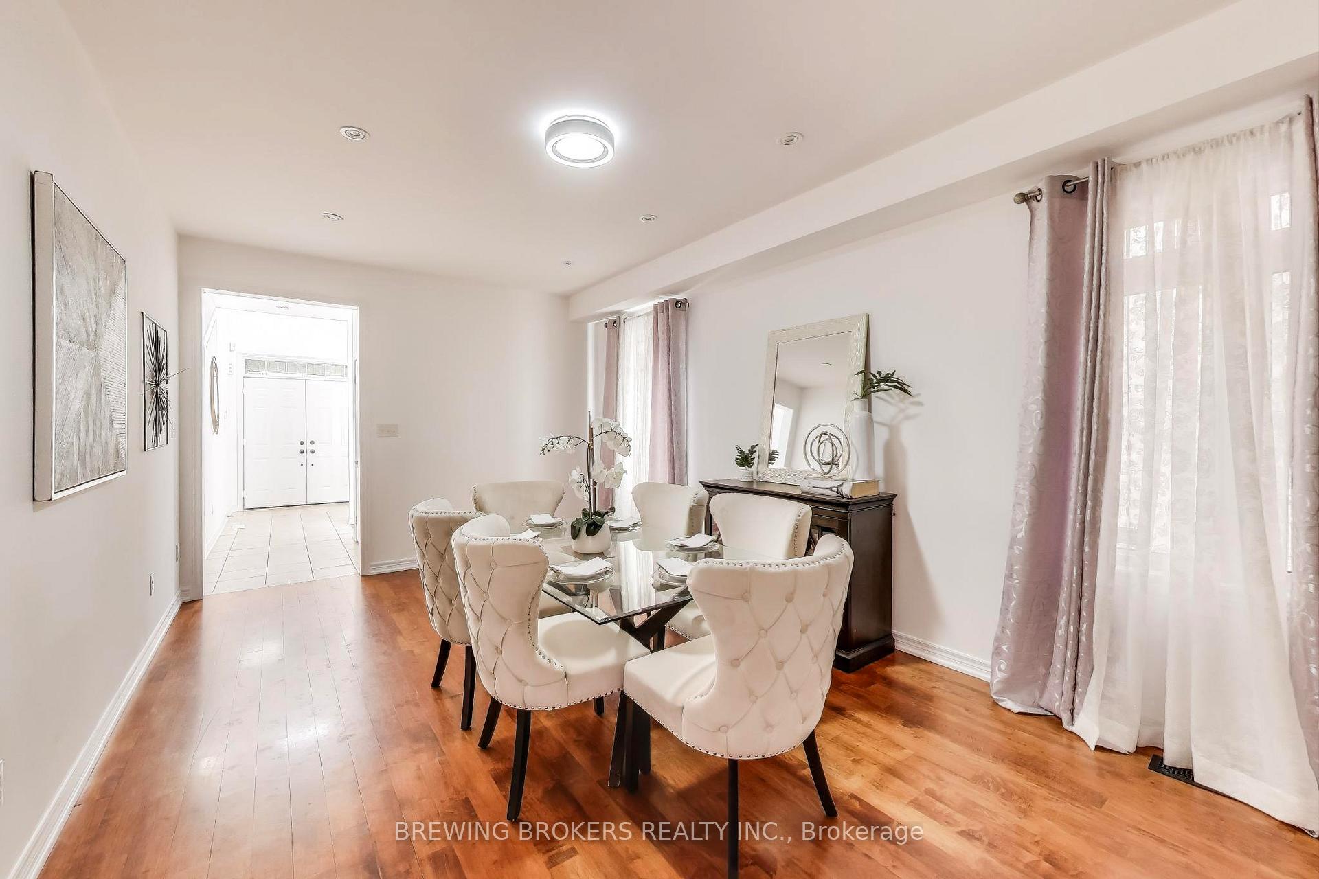 Photo 5 of 60 Yarden Drive, Vaughan, Patterson — HOMEH