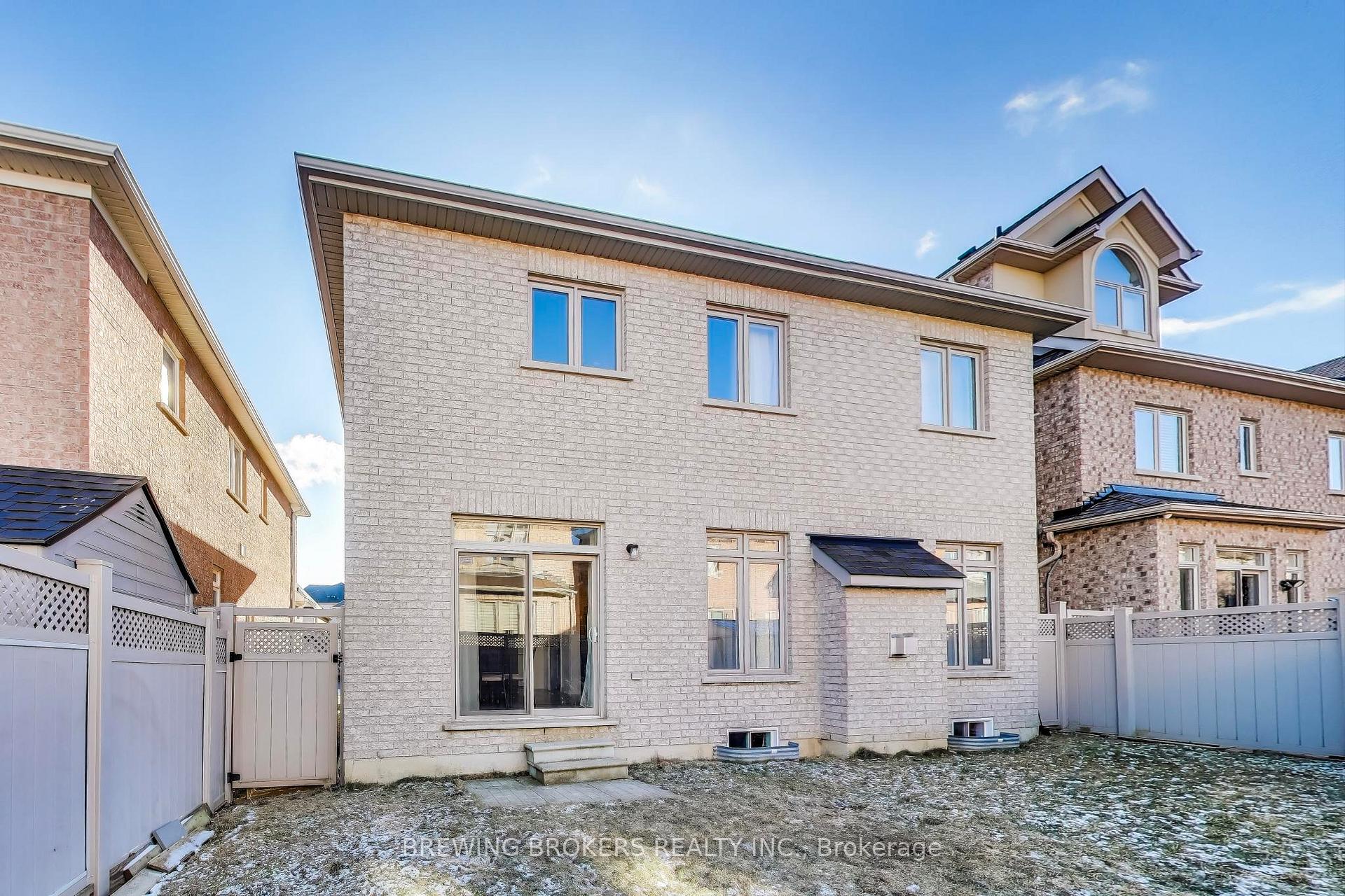 Photo 34 of 60 Yarden Drive, Vaughan, Patterson — HOMEH