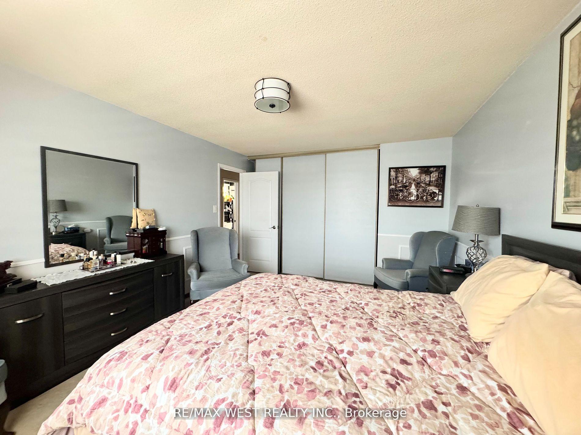 Photo 17 of 425 Hansen Road N, Brampton, Madoc — HOMEH