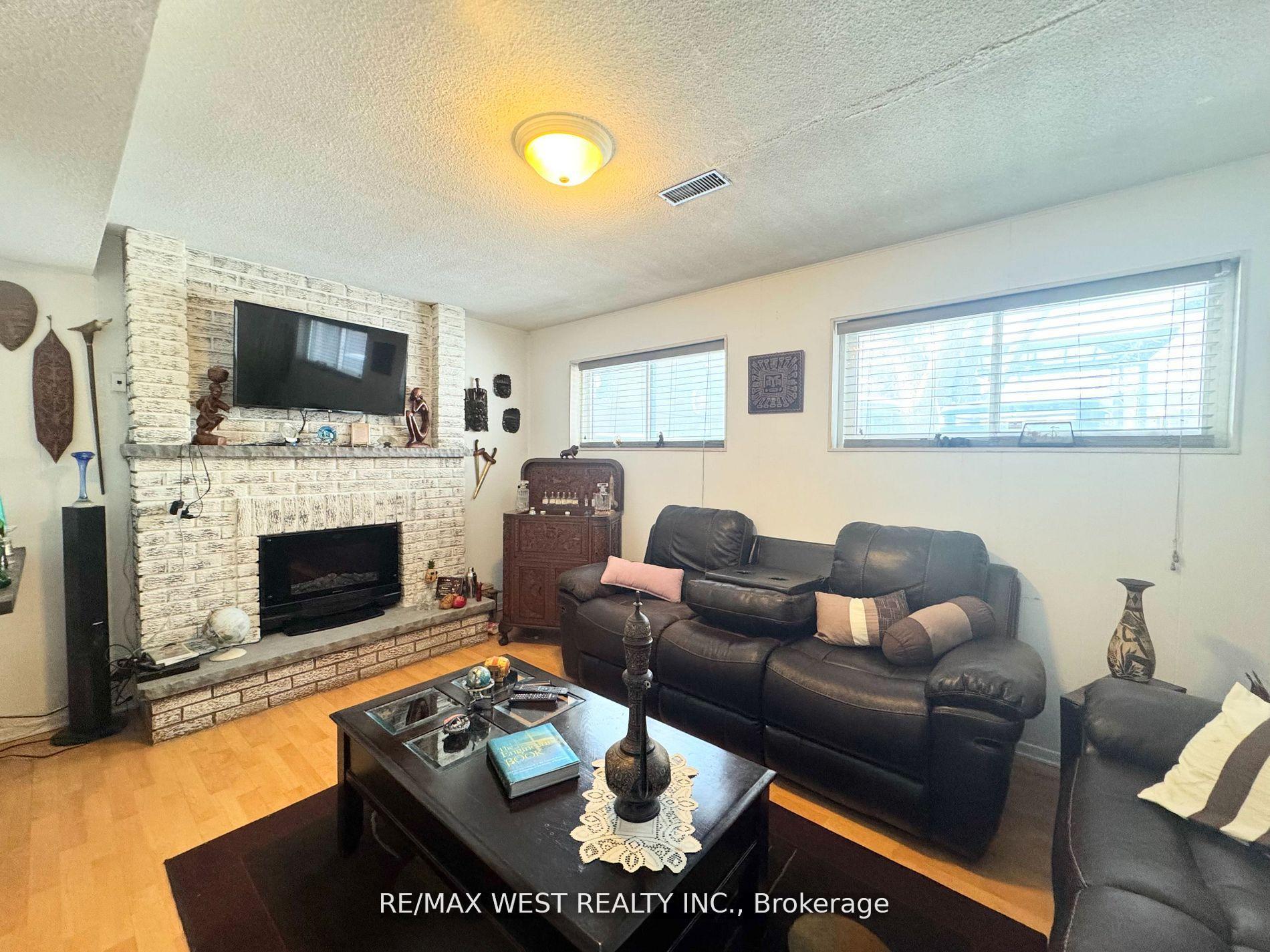 Photo 26 of 425 Hansen Road N, Brampton, Madoc — HOMEH