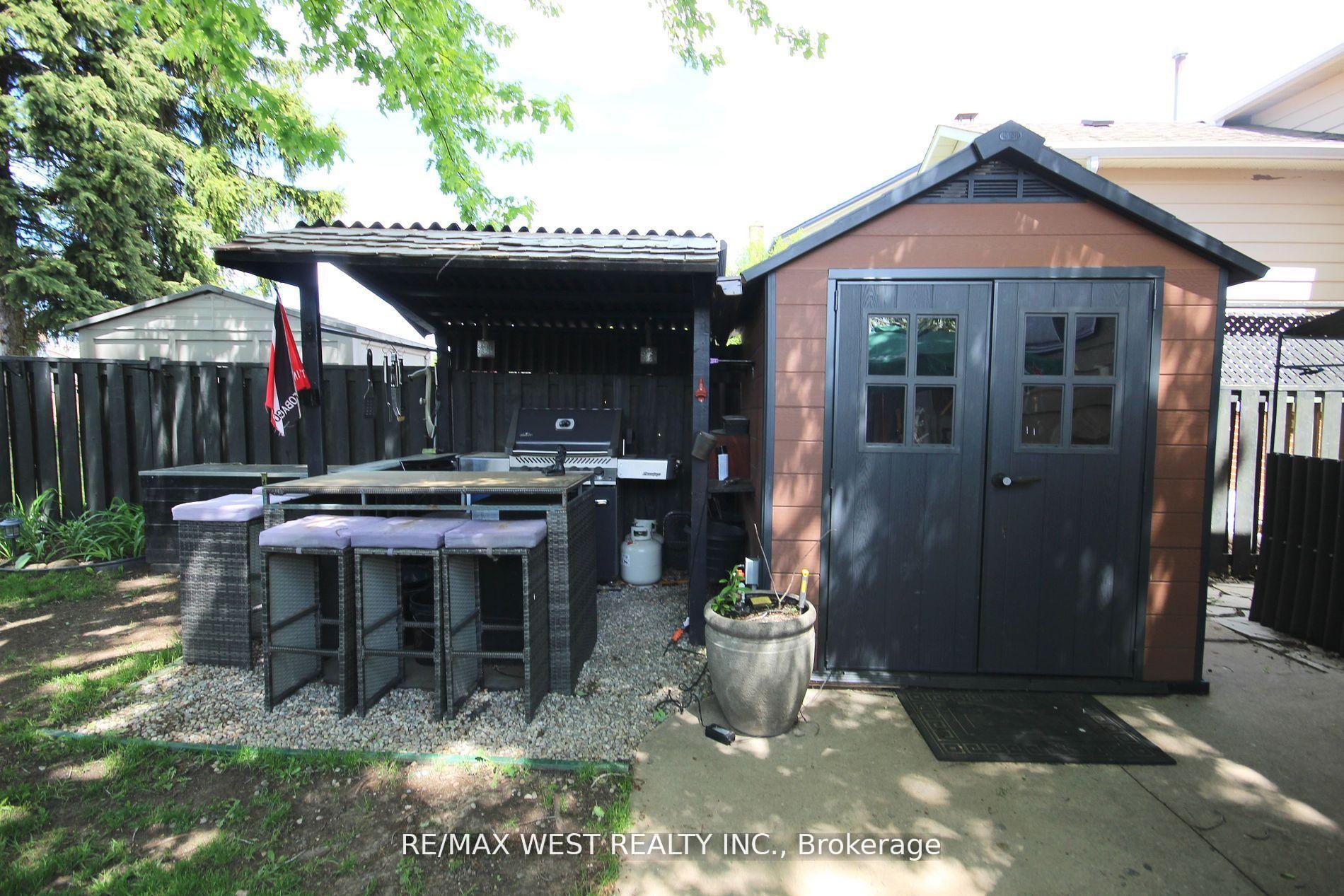 Photo 36 of 425 Hansen Road N, Brampton, Madoc — HOMEH