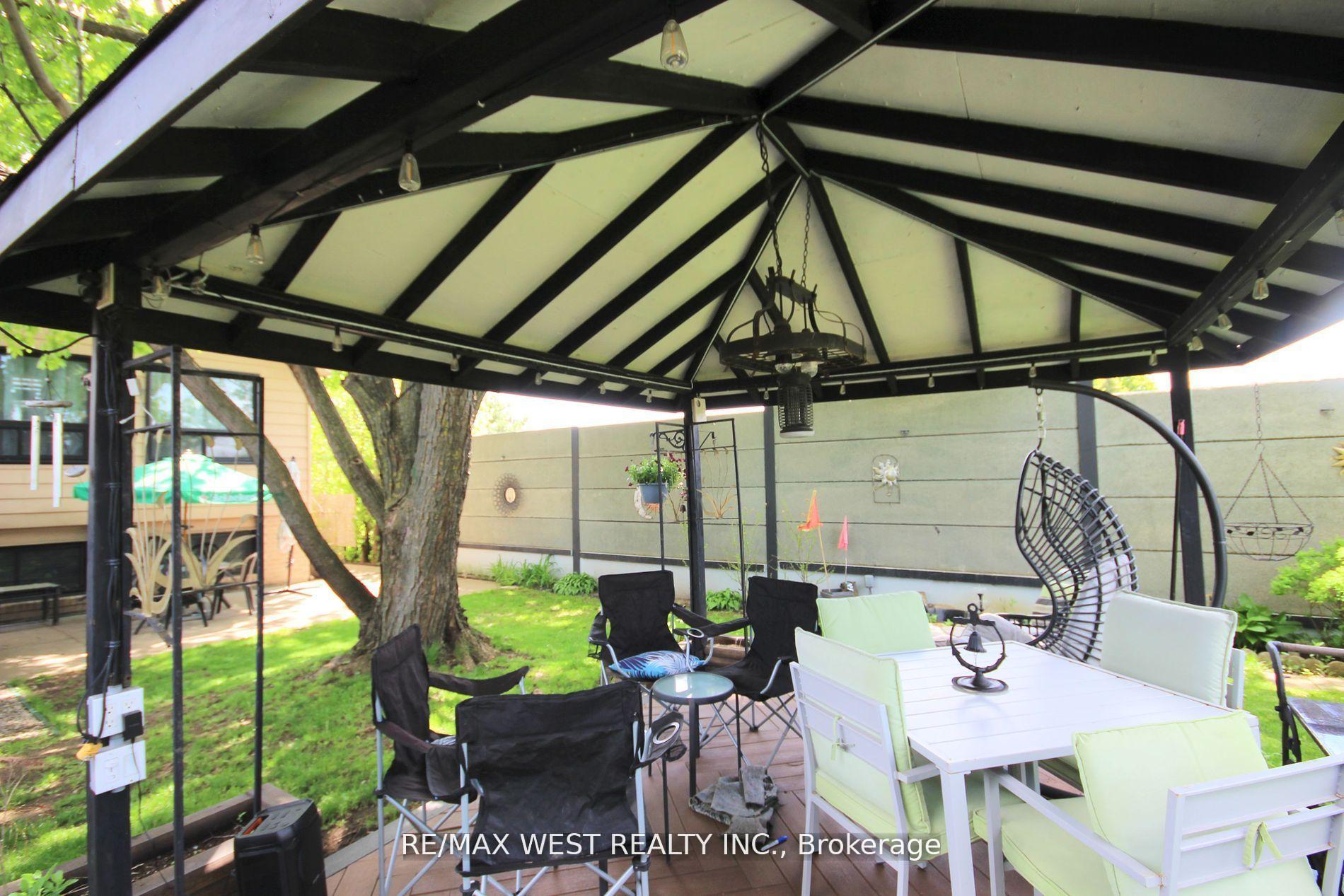 Photo 42 of 425 Hansen Road N, Brampton, Madoc — HOMEH