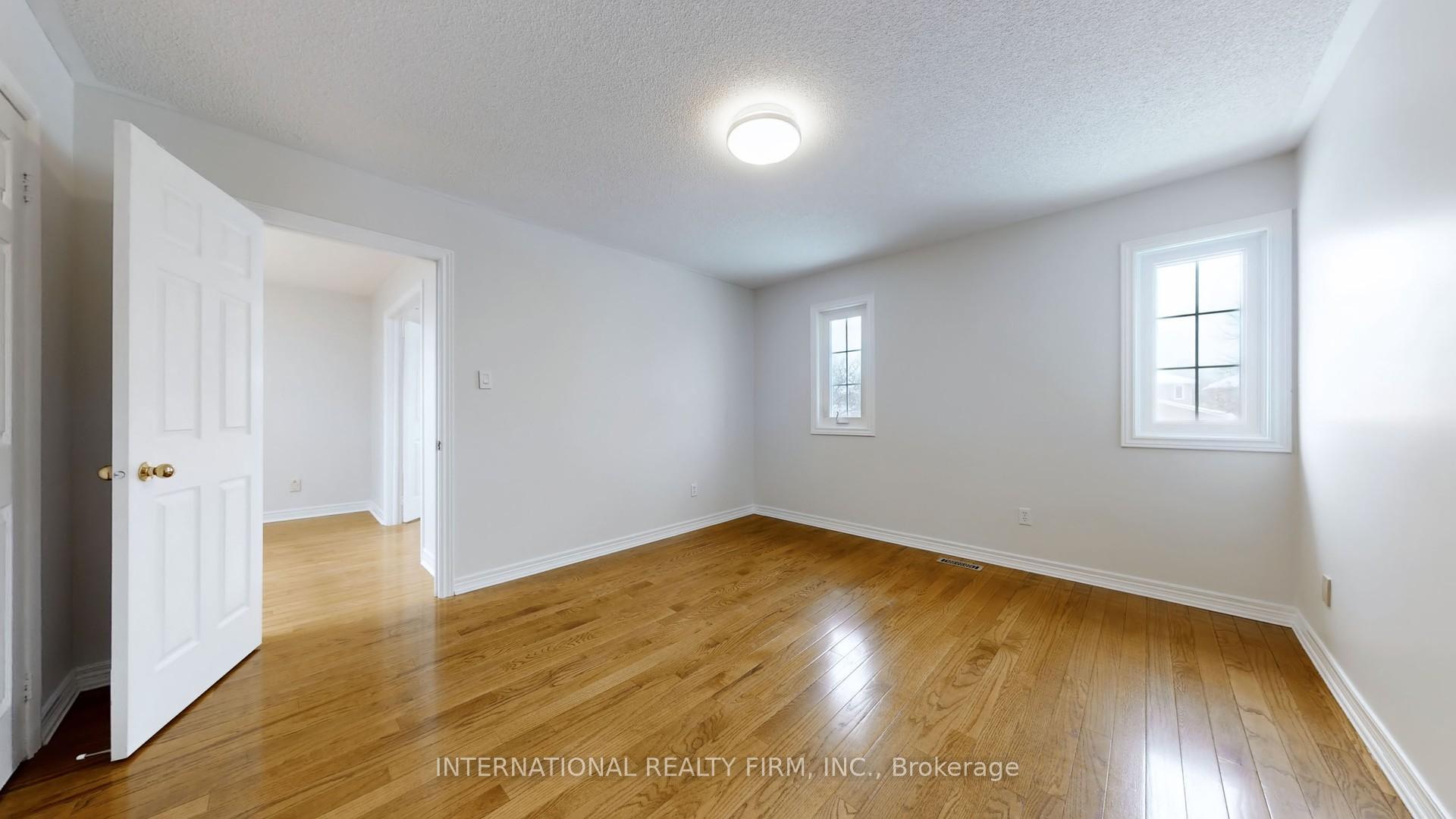Photo 29 of 8 Bishop Drive, Barrie, Ardagh — HOMEH
