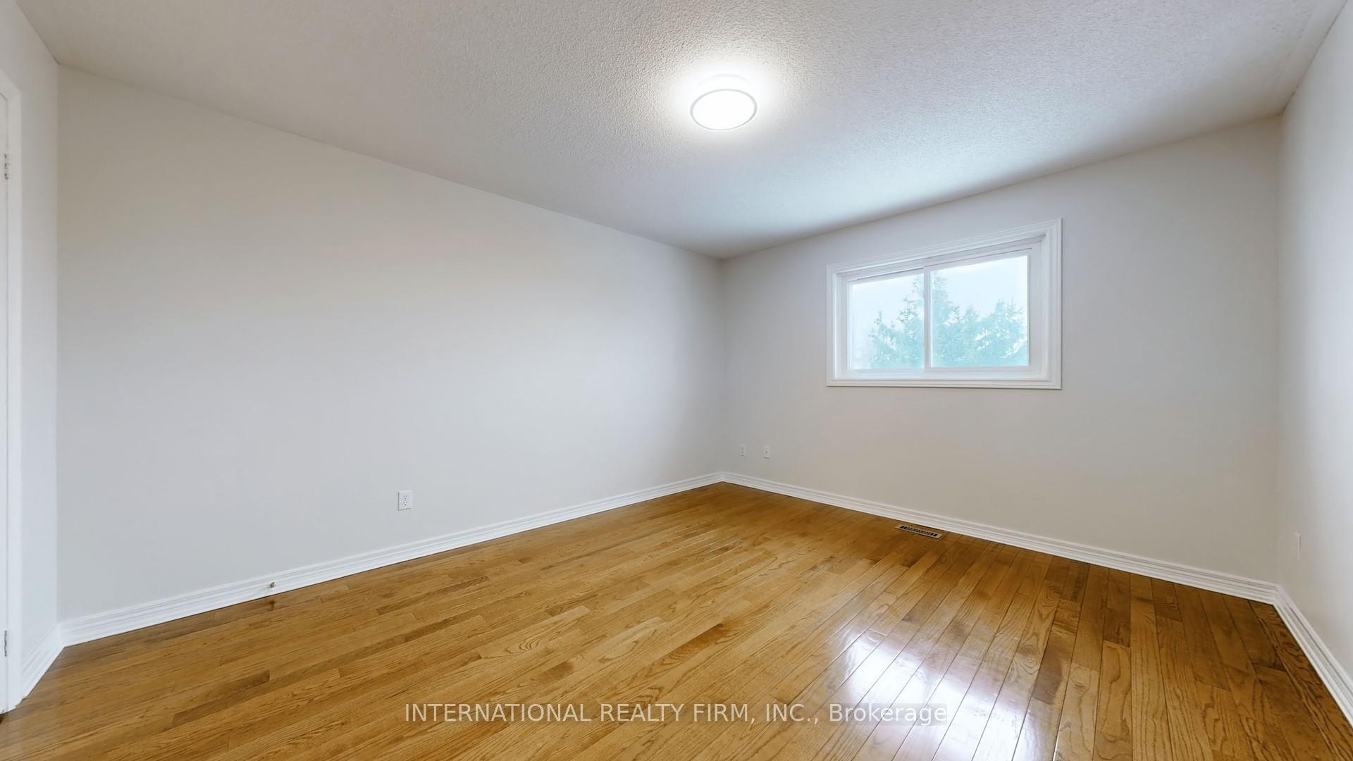 Photo 30 of 8 Bishop Drive, Barrie, Ardagh — HOMEH