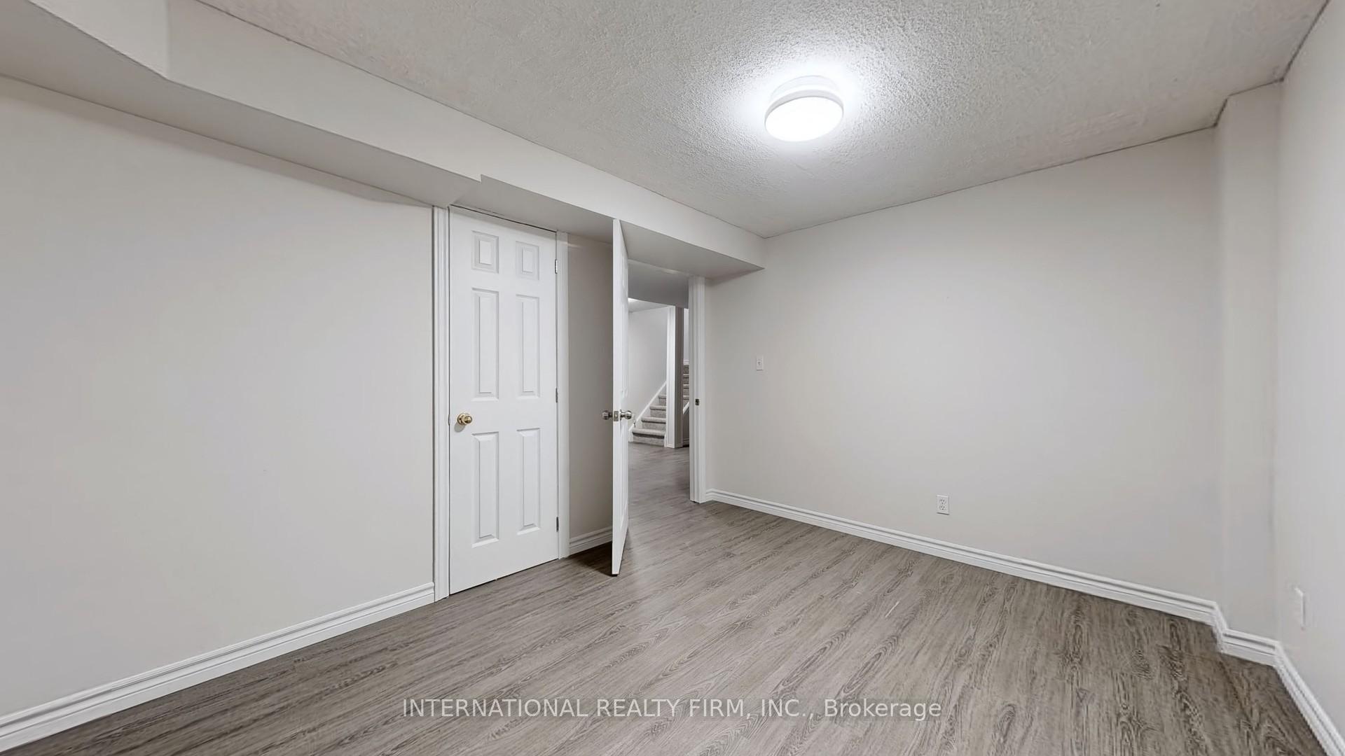 Photo 39 of 8 Bishop Drive, Barrie, Ardagh — HOMEH