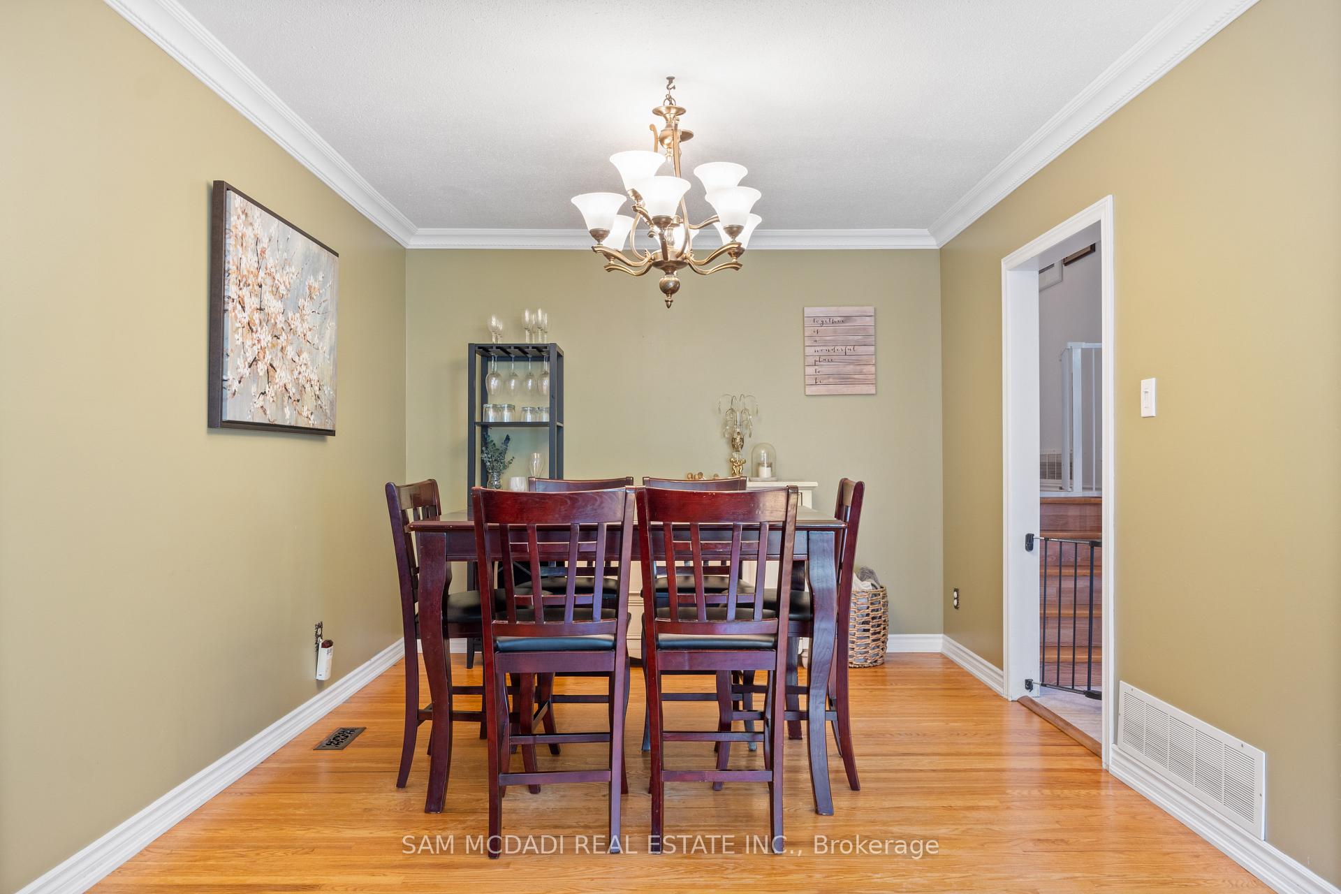 Photo 11 of 77 Lockton Crescent, Brampton, Brampton East — HOMEH