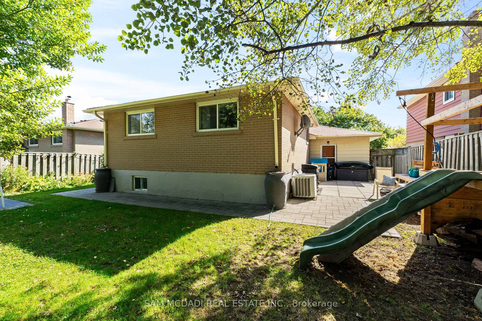 Photo 35 of 77 Lockton Crescent, Brampton, Brampton East — HOMEH