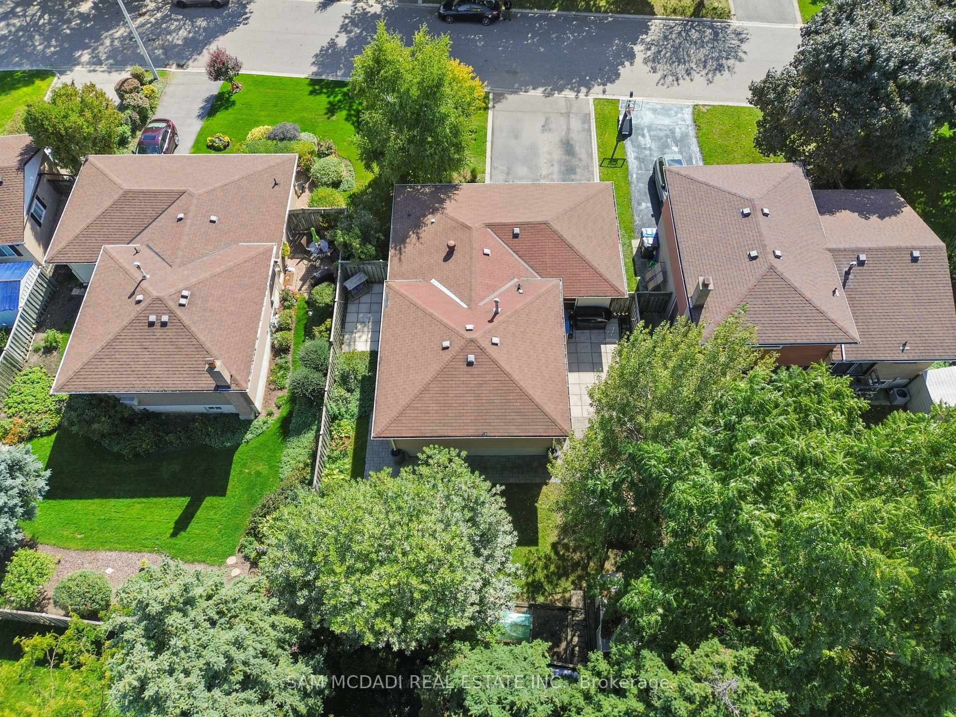 Photo 40 of 77 Lockton Crescent, Brampton, Brampton East — HOMEH