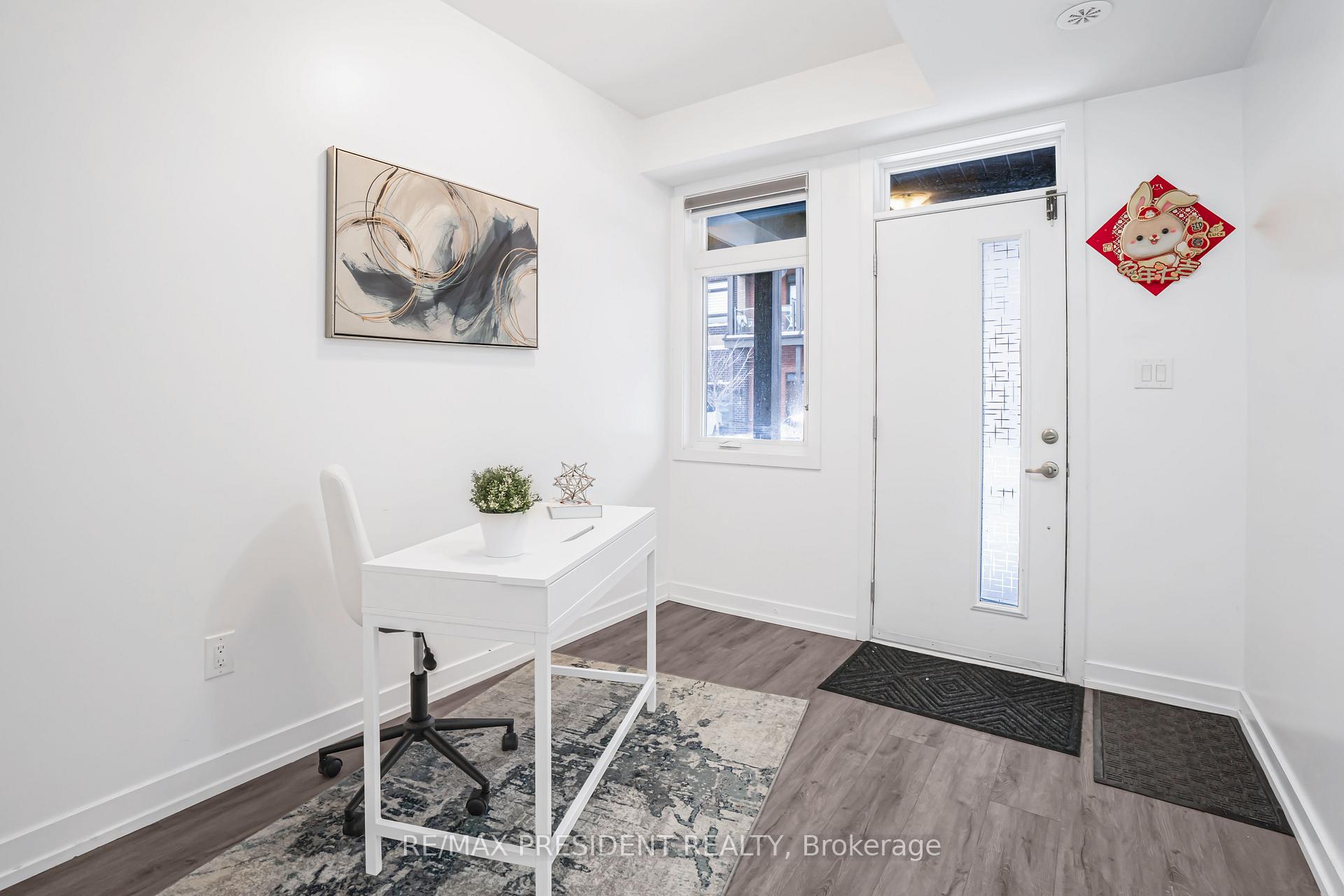 Photo 4 of 281 Dalhousie Street, Vaughan, Vaughan Grove — HOMEH