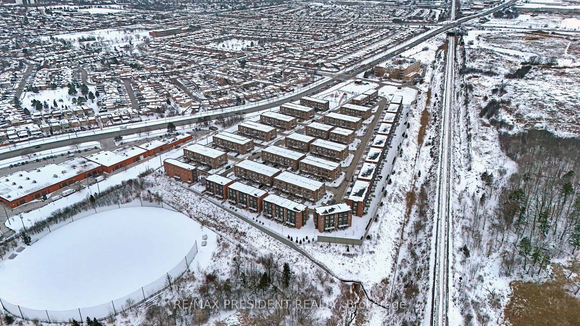 Photo 30 of 281 Dalhousie Street, Vaughan, Vaughan Grove — HOMEH