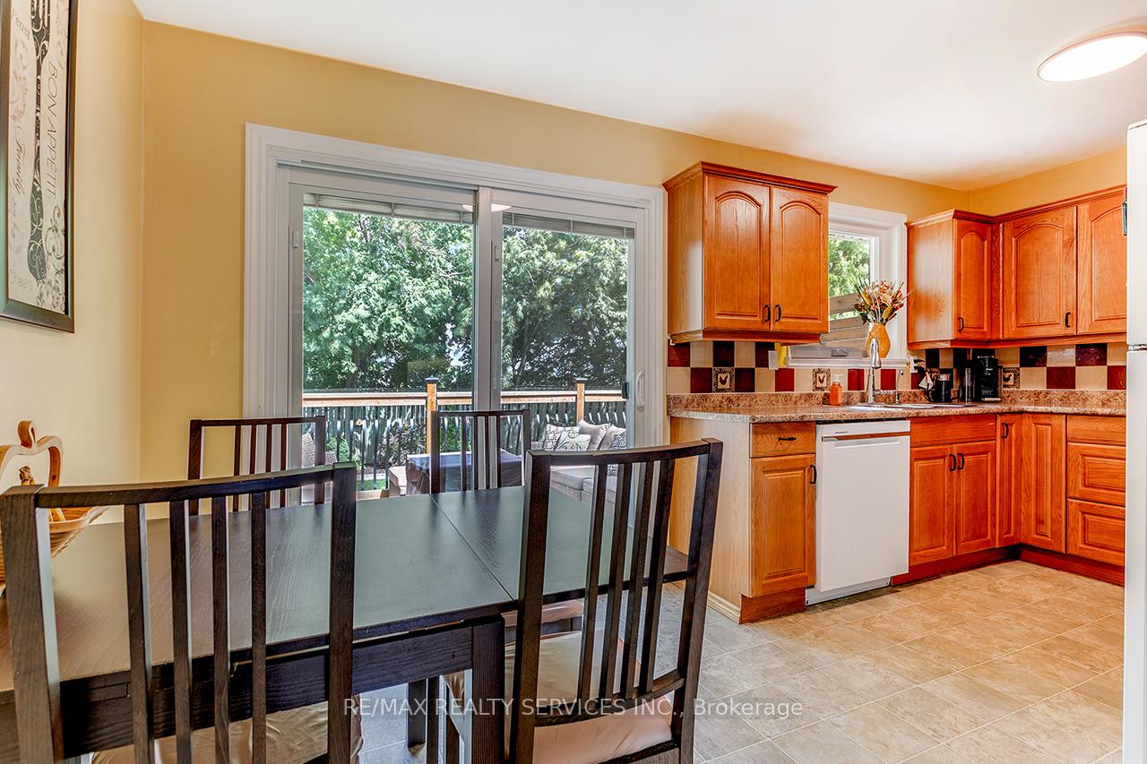 Photo 15 of 264 Bartley Bull Parkway, Brampton, Brampton East — HOMEH