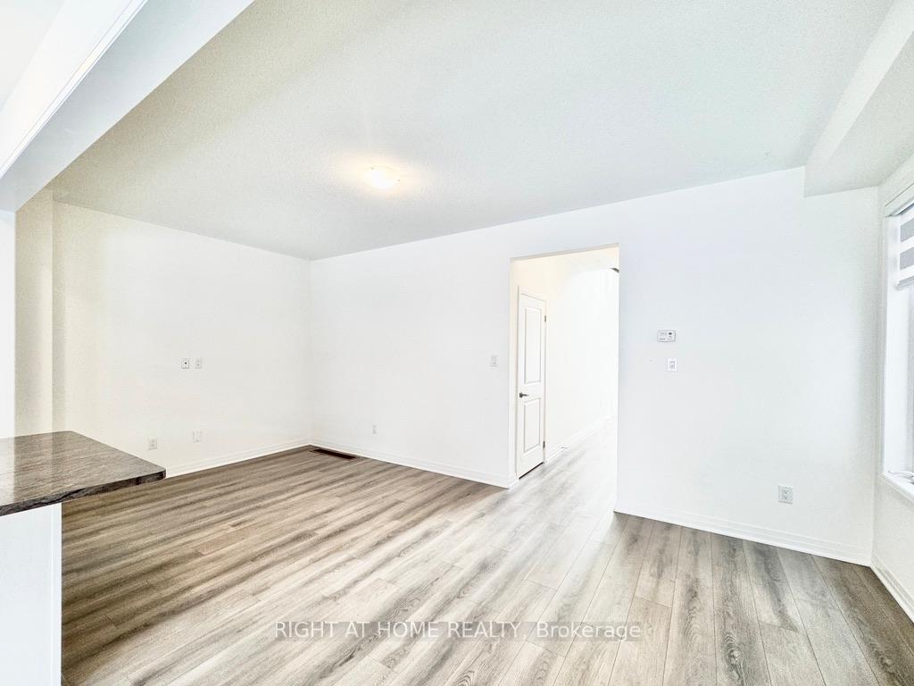 Photo 6 of 89 Shepherd Drive, Barrie, Rural Barrie Southeast — HOMEH