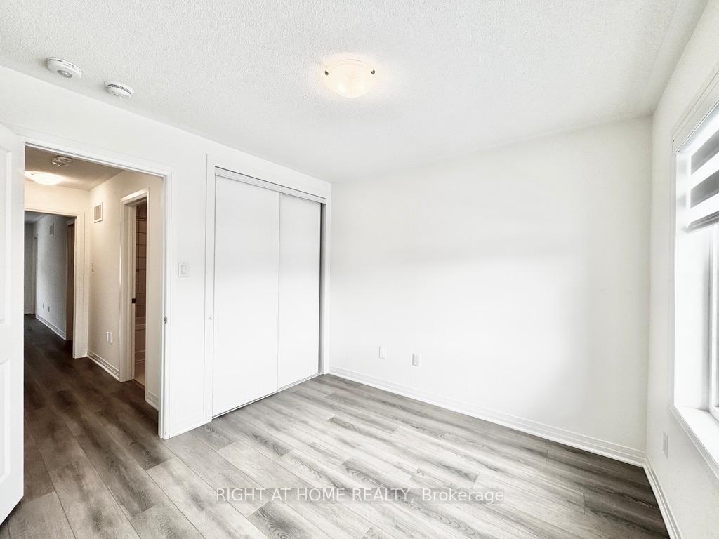 Photo 20 of 89 Shepherd Drive, Barrie, Rural Barrie Southeast — HOMEH