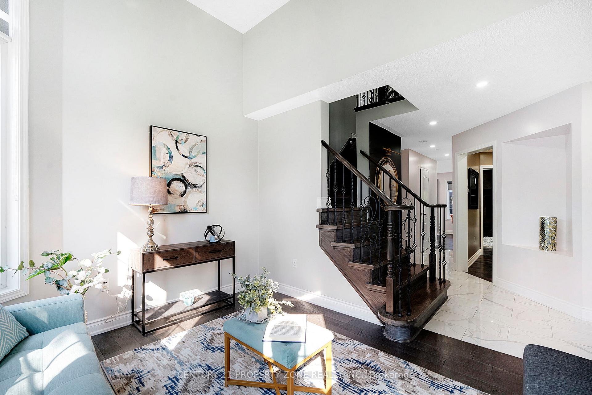 Photo 15 of 185 Brisdale Drive, Brampton, Fletcher's Meadow — HOMEH