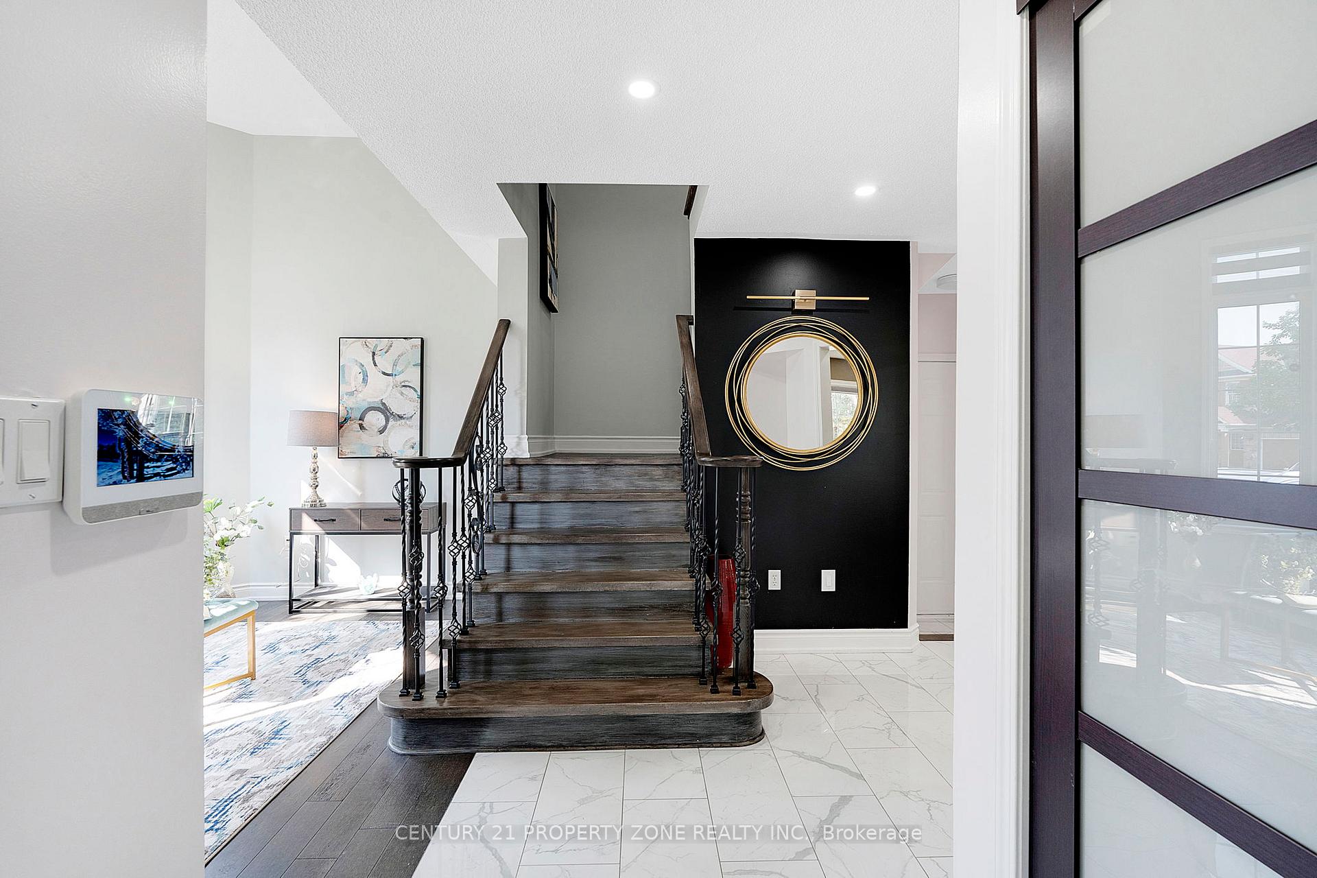 Photo 17 of 185 Brisdale Drive, Brampton, Fletcher's Meadow — HOMEH