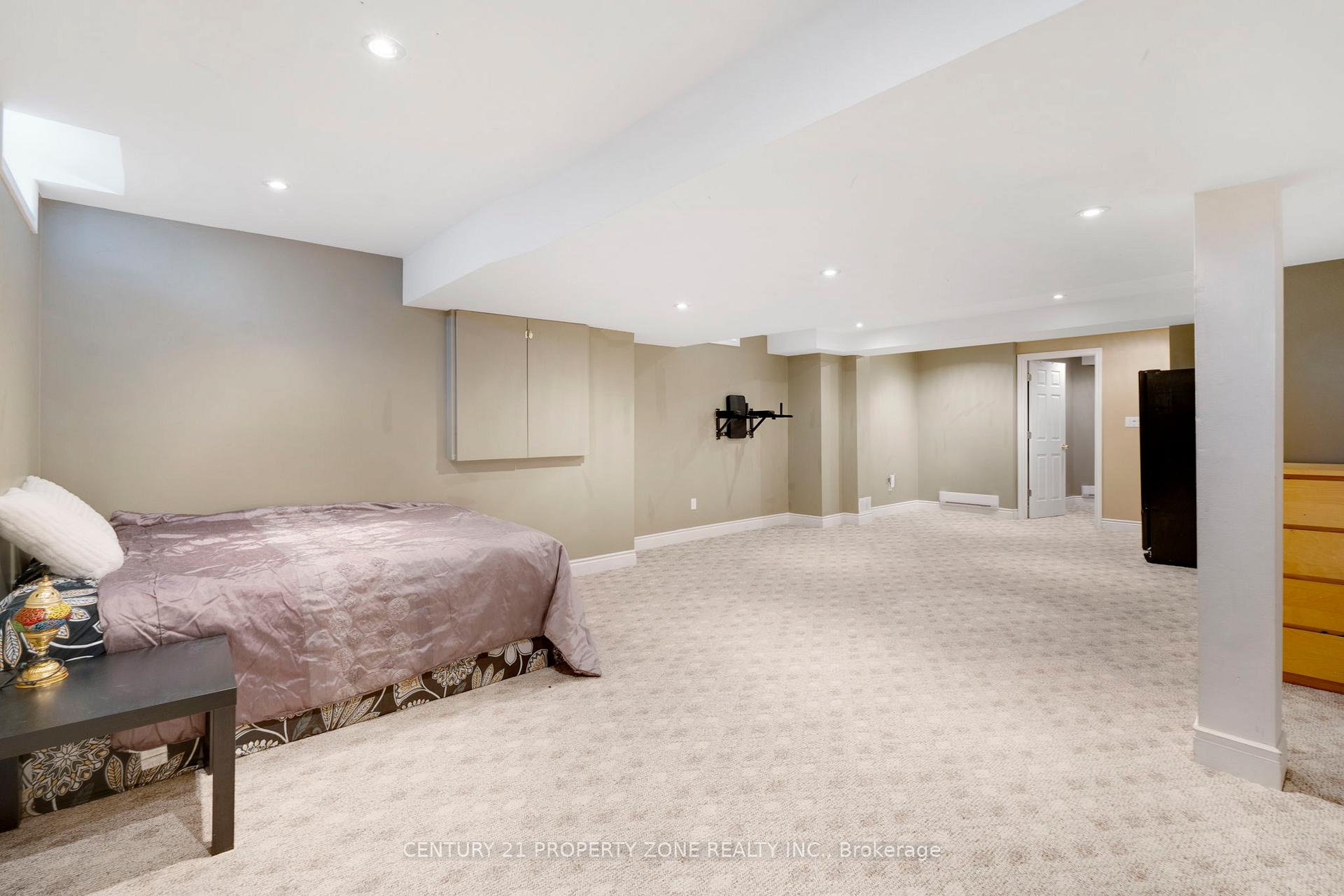 Photo 29 of 185 Brisdale Drive, Brampton, Fletcher's Meadow — HOMEH