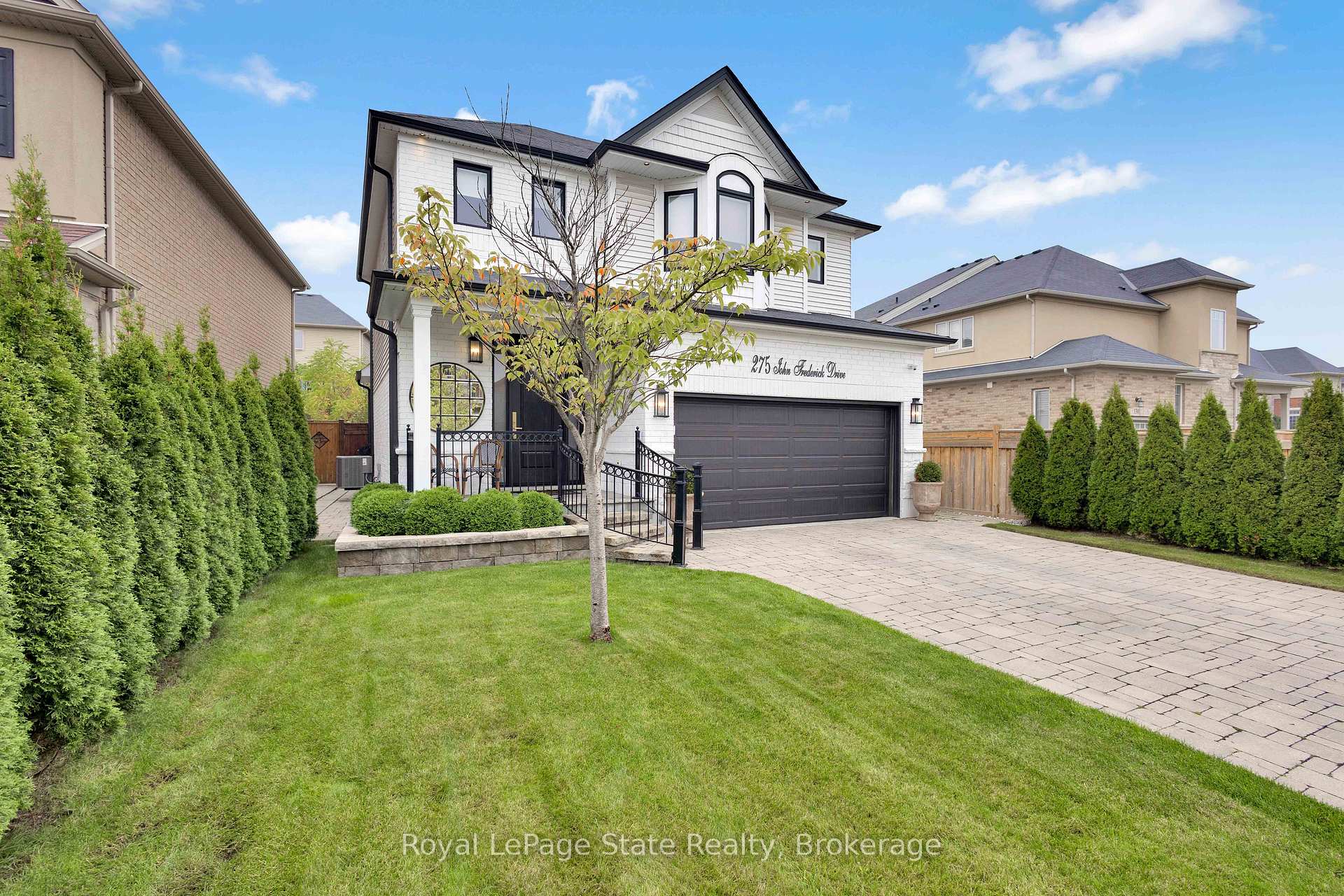 Photo 3 of 275 John Frederick Drive, Hamilton, Meadowlands — HOMEH
