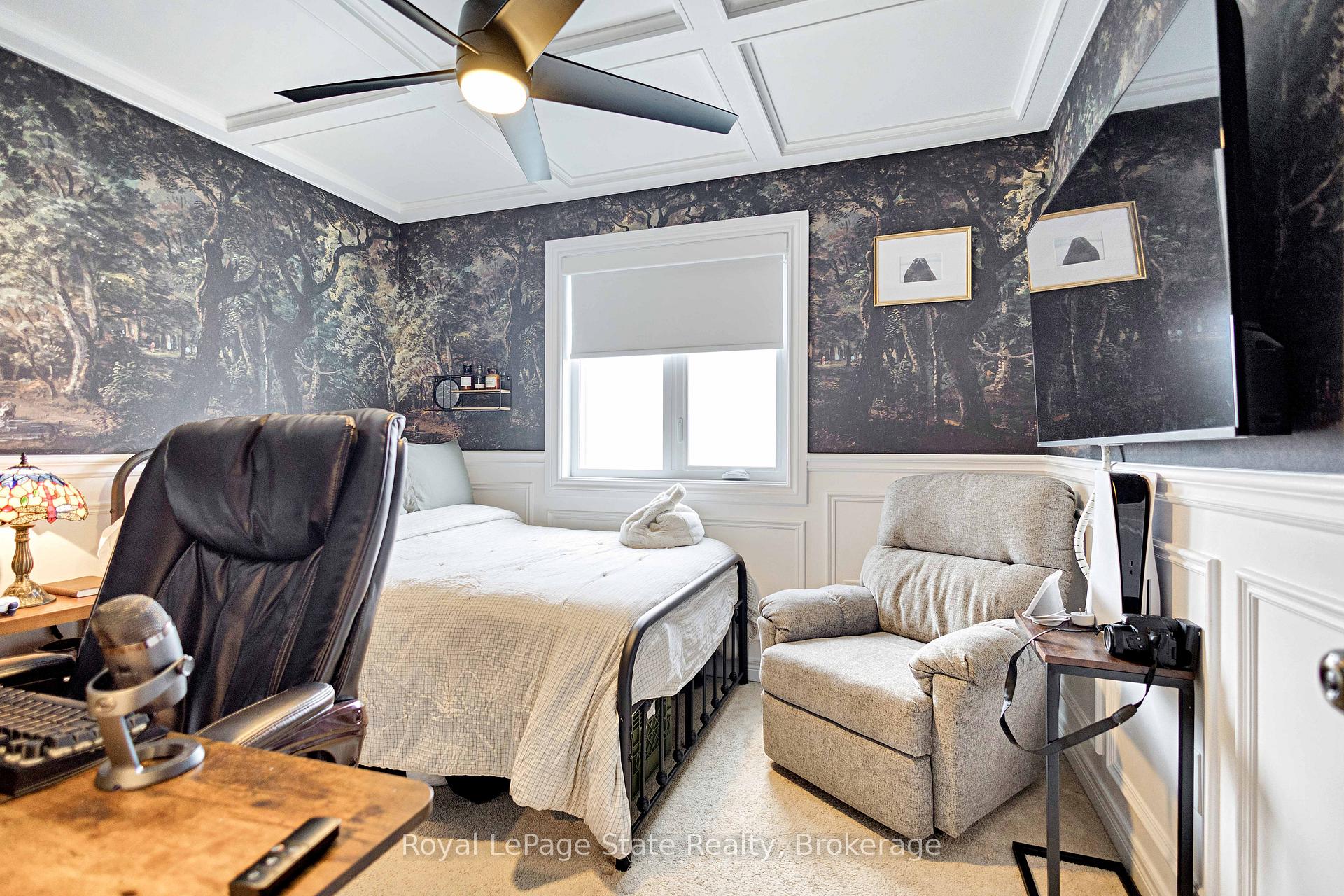 Photo 25 of 275 John Frederick Drive, Hamilton, Meadowlands — HOMEH