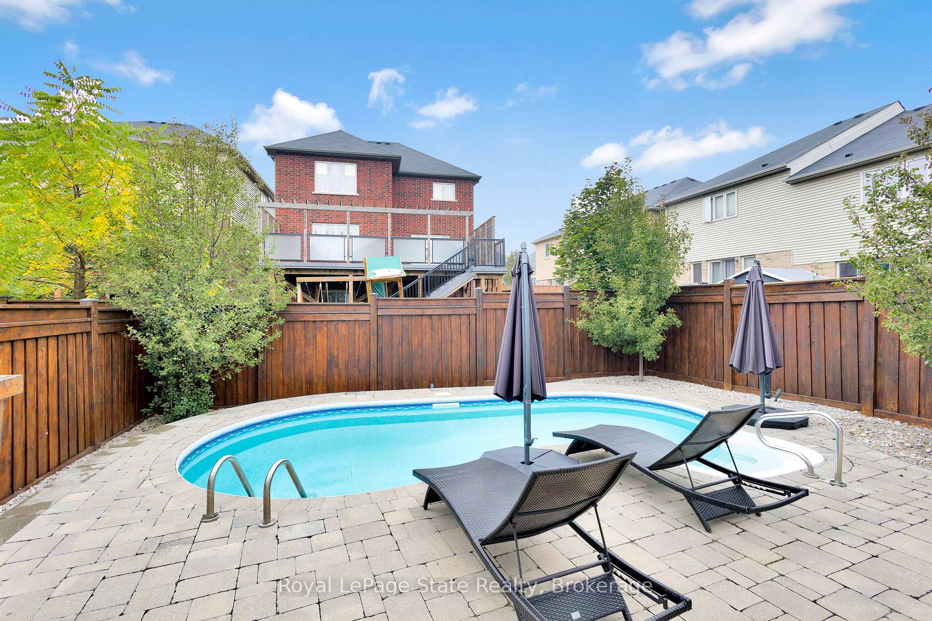 Photo 45 of 275 John Frederick Drive, Hamilton, Meadowlands — HOMEH