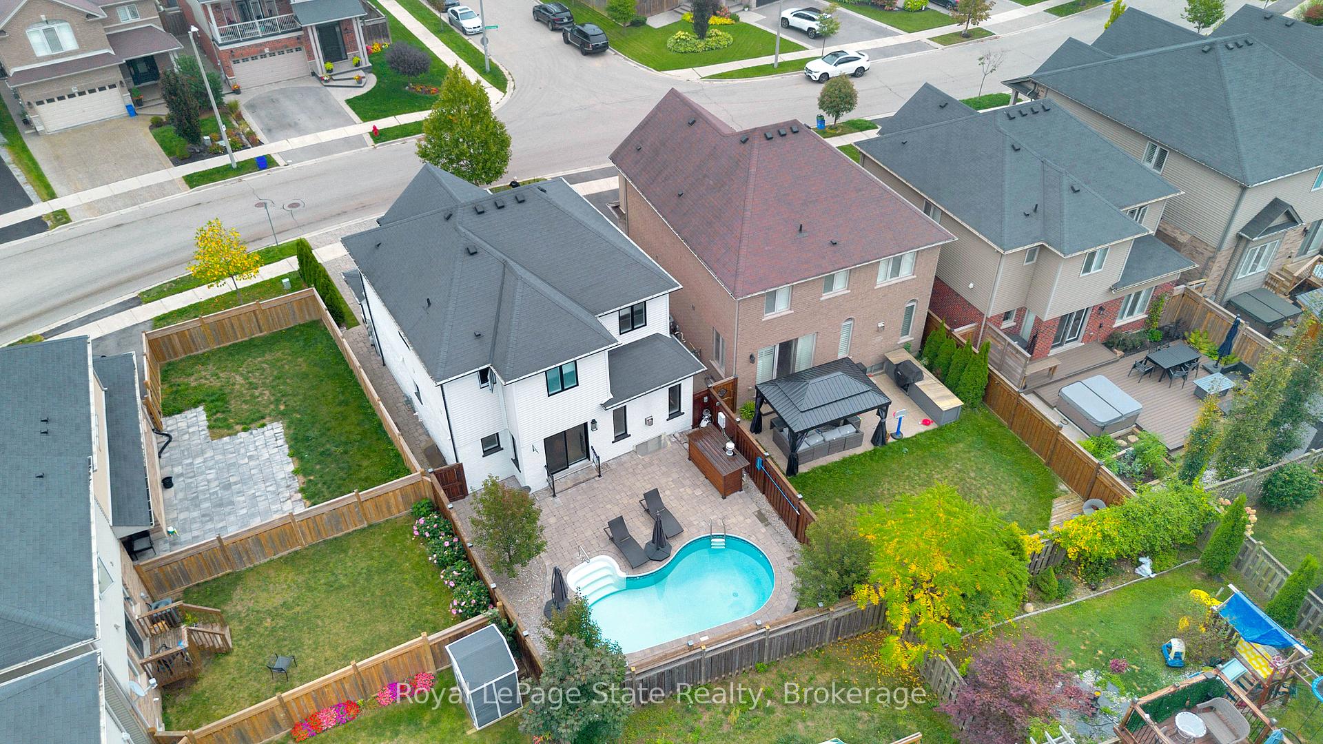 Photo 47 of 275 John Frederick Drive, Hamilton, Meadowlands — HOMEH