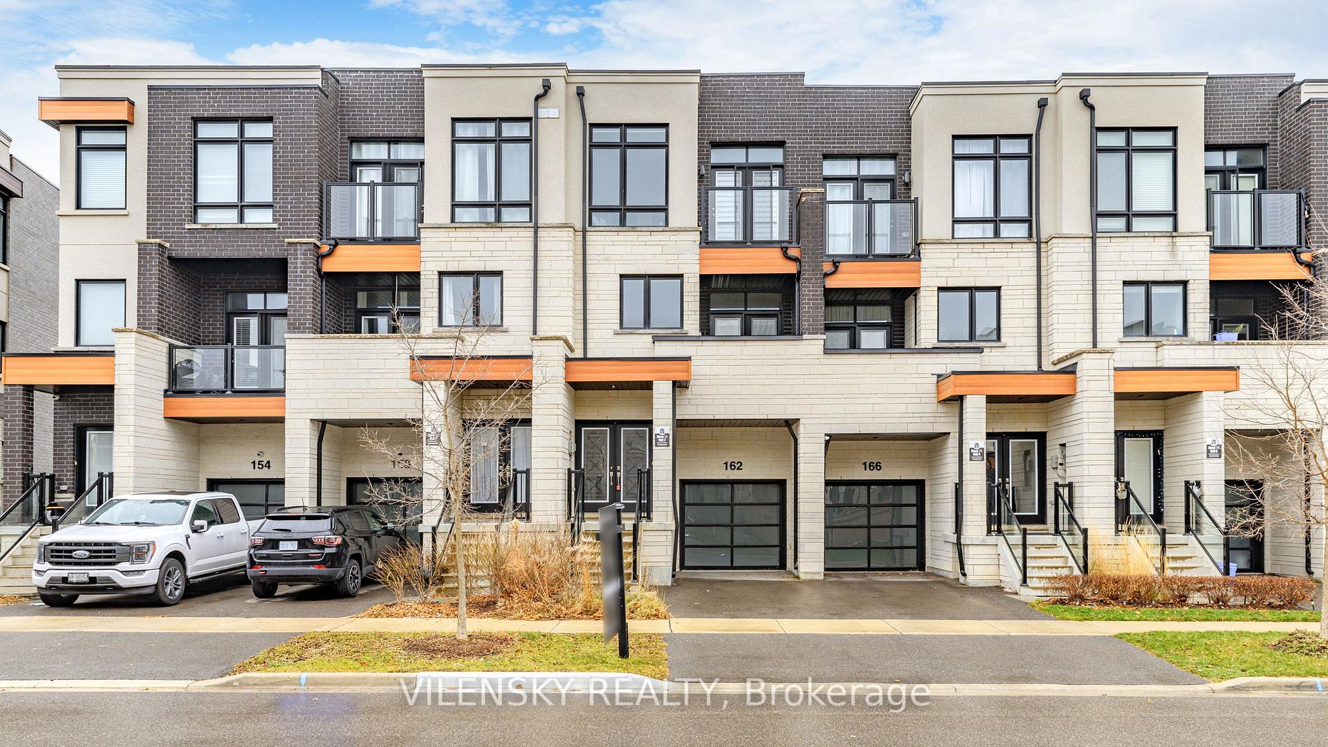 Front of 162 Golden Trail