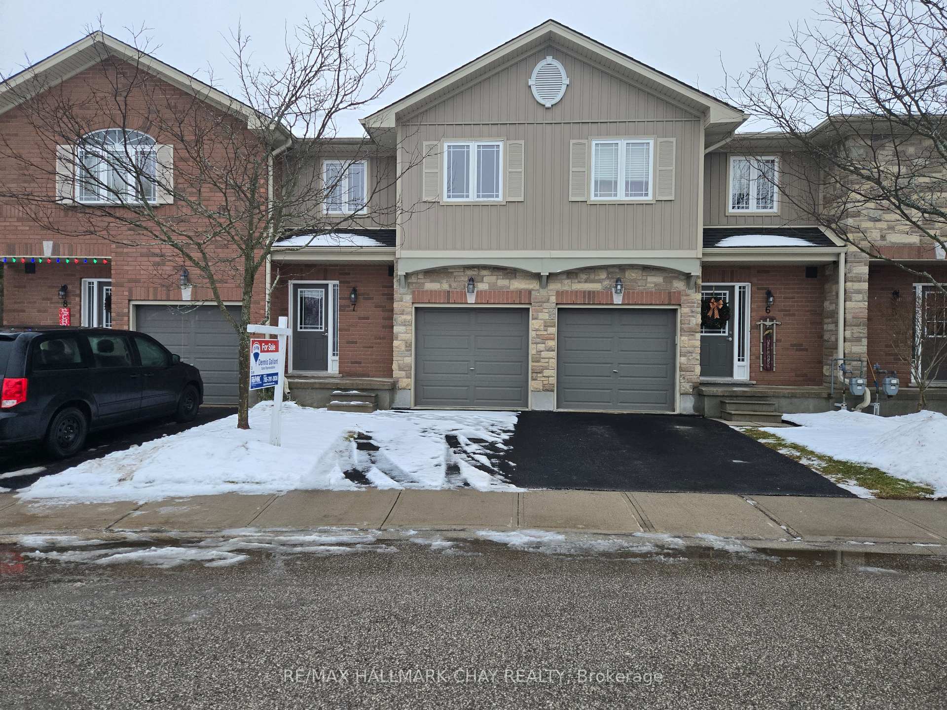Photo 1 of Unit 7, 204 Alva Street S, Barrie, Ardagh — HOMEH