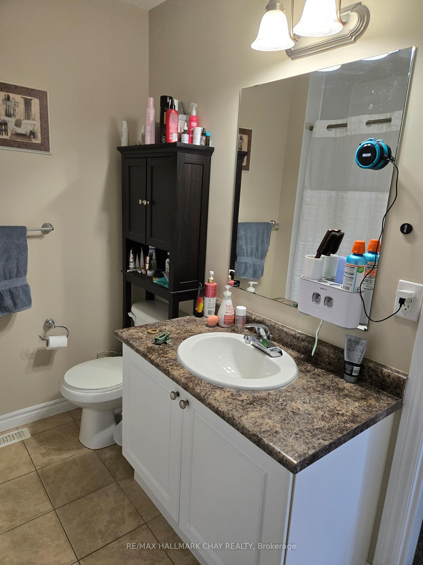 Photo 9 of Unit 7, 204 Alva Street S, Barrie, Ardagh — HOMEH