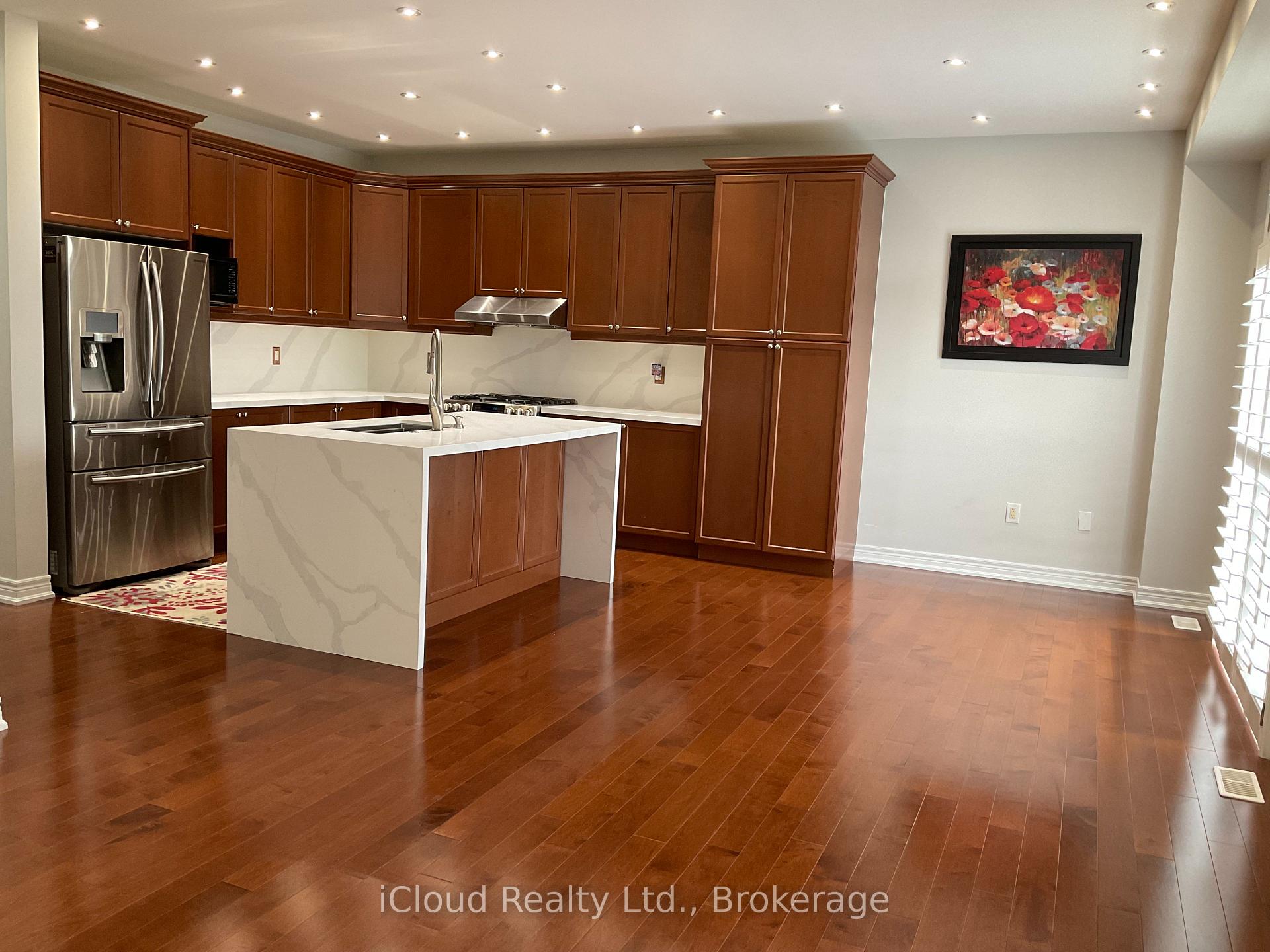 Photo 6 of 27 Relton Circle, Brampton, Vales of Castlemore — HOMEH