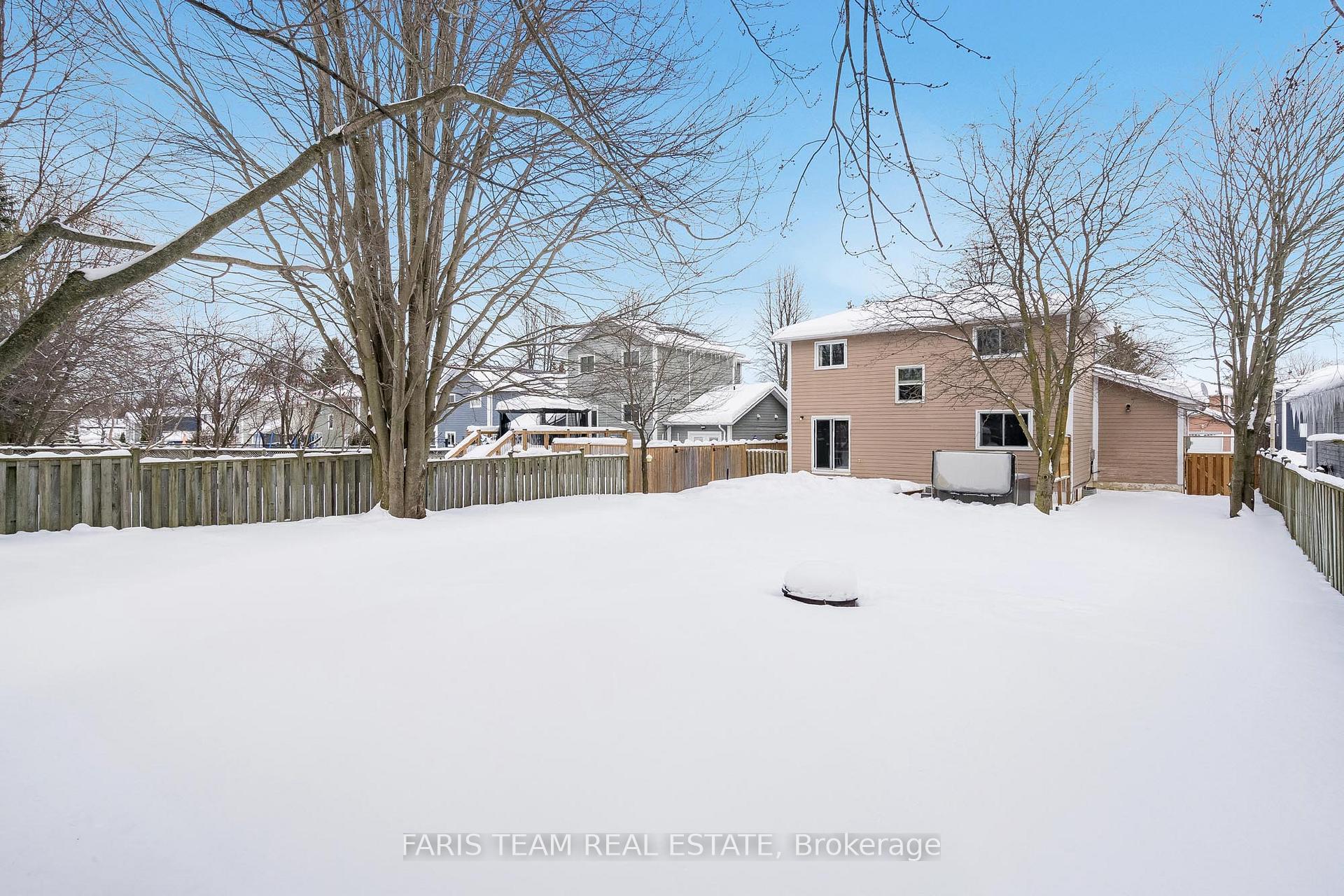 Photo 11 of 82 Elizabeth Street, Barrie, Ardagh — HOMEH