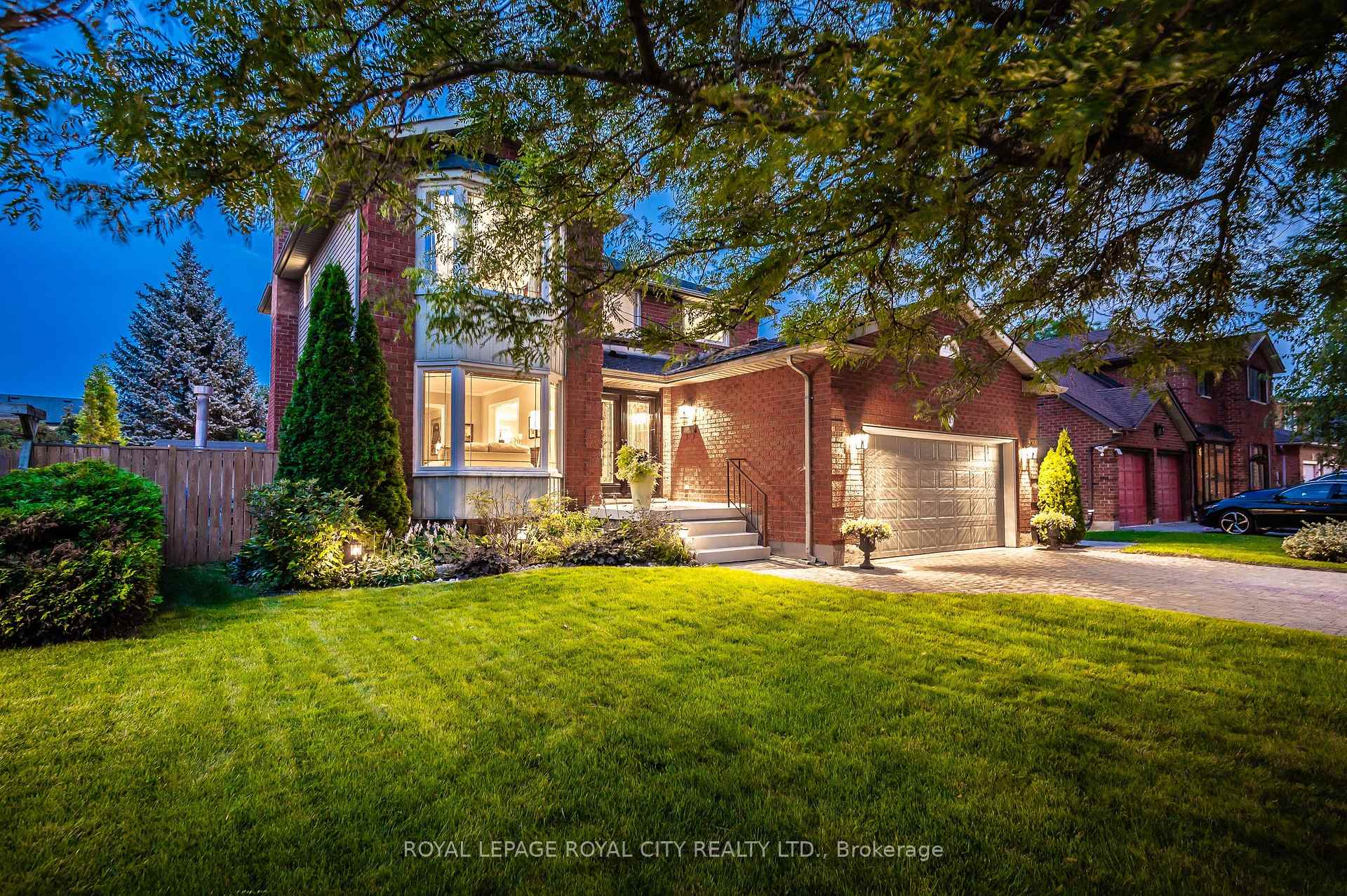 Photo 3 of 21 Kortright Road E, Guelph, Kortright East — HOMEH