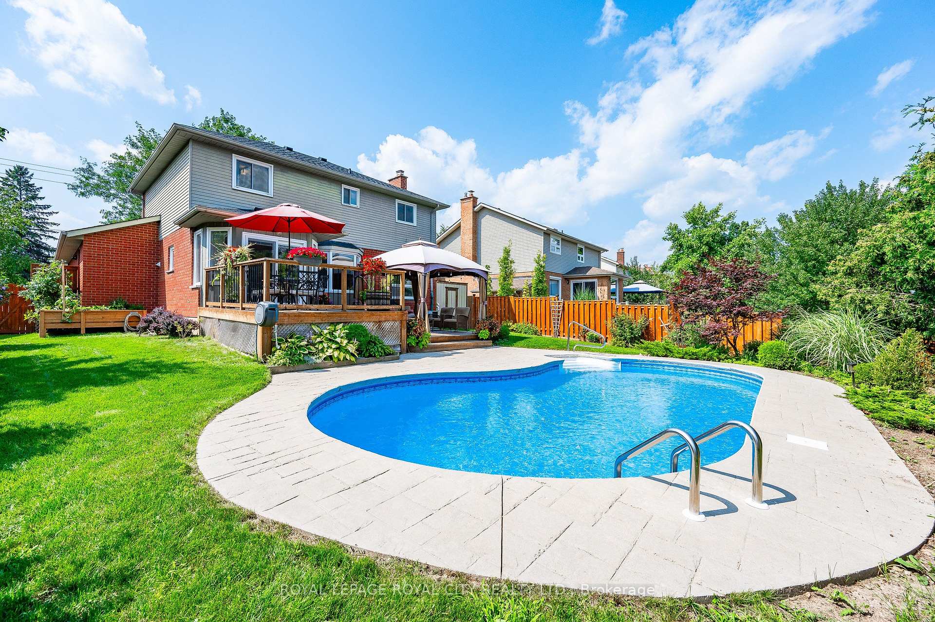 Photo 36 of 21 Kortright Road E, Guelph, Kortright East — HOMEH
