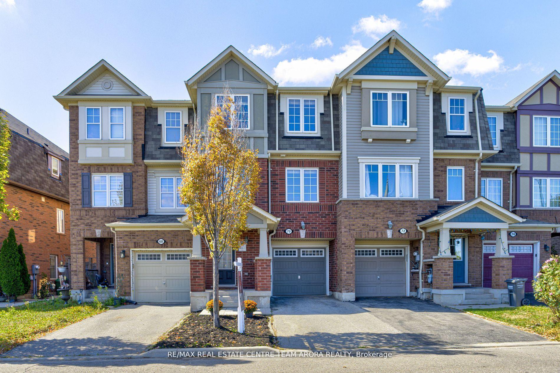 Photo 2 of 70 Memory Lane, Brampton, Northwest Brampton — HOMEH