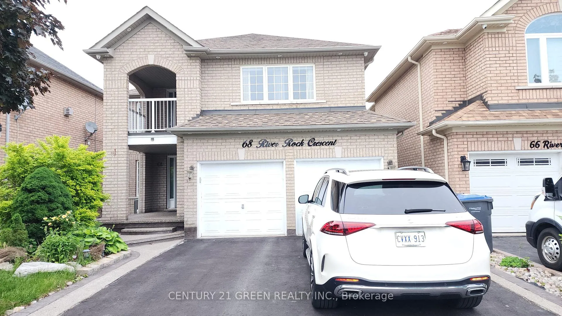 Photo 2 of Unit UPPER PORTION, 68 River Rock Crescent, Brampton, Fletcher's Meadow — HOMEH