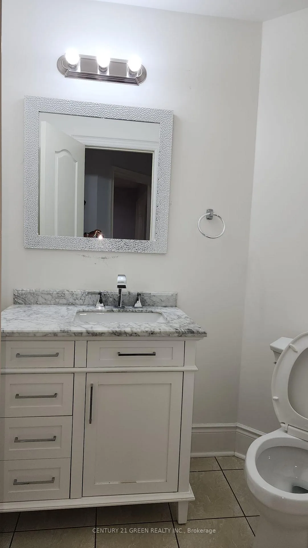 Photo 12 of Unit UPPER PORTION, 68 River Rock Crescent, Brampton, Fletcher's Meadow — HOMEH