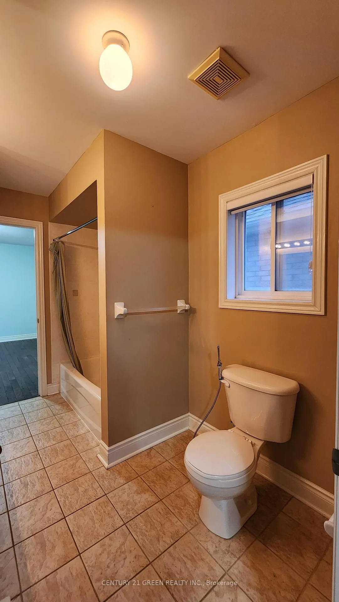 Photo 25 of Unit UPPER PORTION, 68 River Rock Crescent, Brampton, Fletcher's Meadow — HOMEH