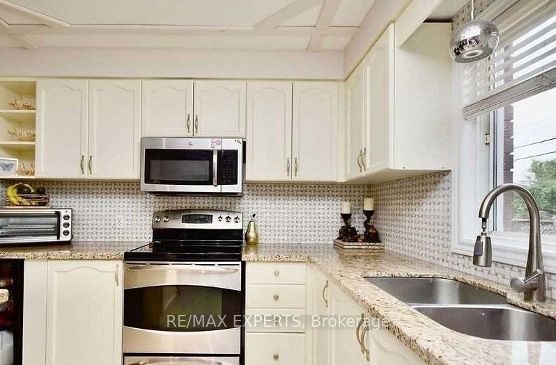 Photo 9 of 63 Barwick Drive, Barrie, Sunnidale — HOMEH