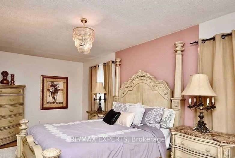 Photo 17 of 63 Barwick Drive, Barrie, Sunnidale — HOMEH