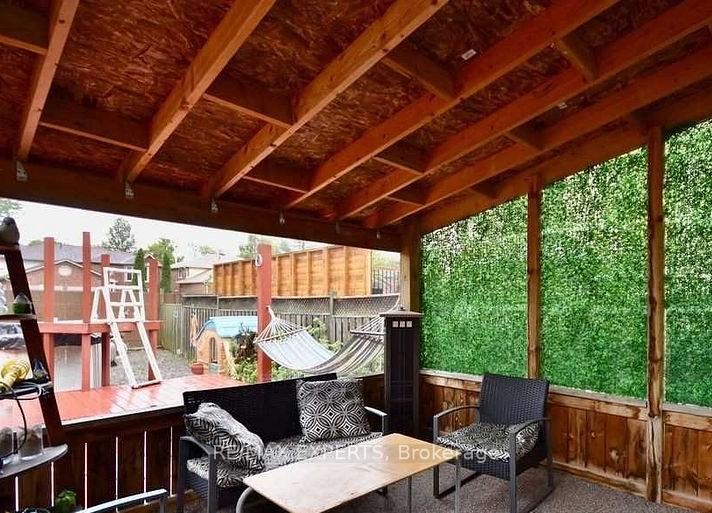 Photo 19 of 63 Barwick Drive, Barrie, Sunnidale — HOMEH