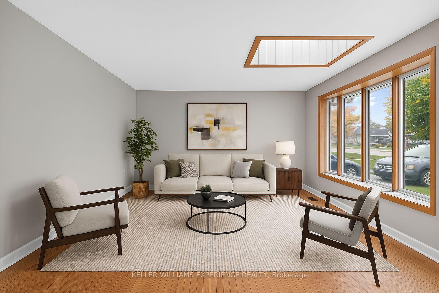 Photo 2 of 229 Warnica Road, Barrie, Painswick North — HOMEH
