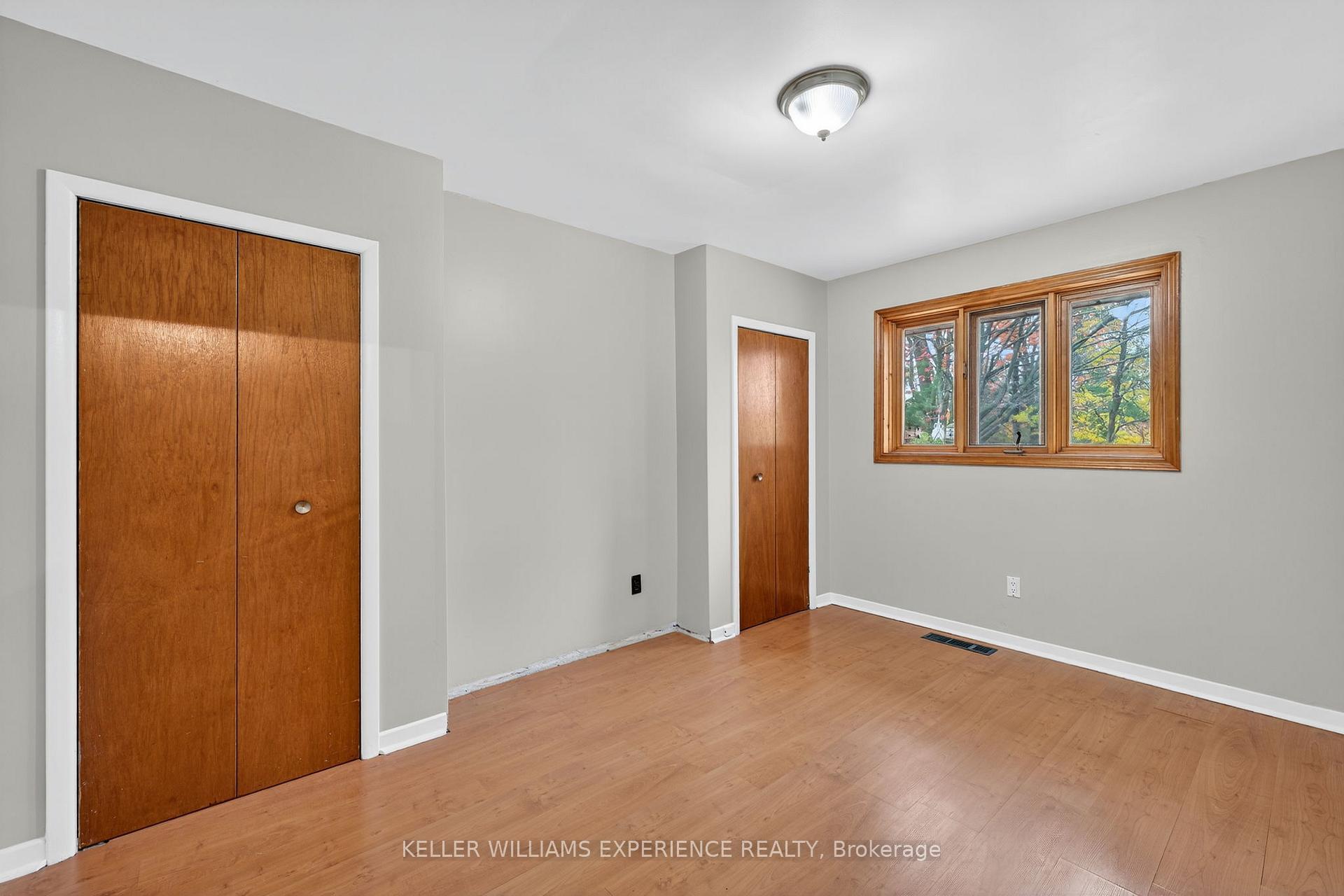 Photo 11 of 229 Warnica Road, Barrie, Painswick North — HOMEH