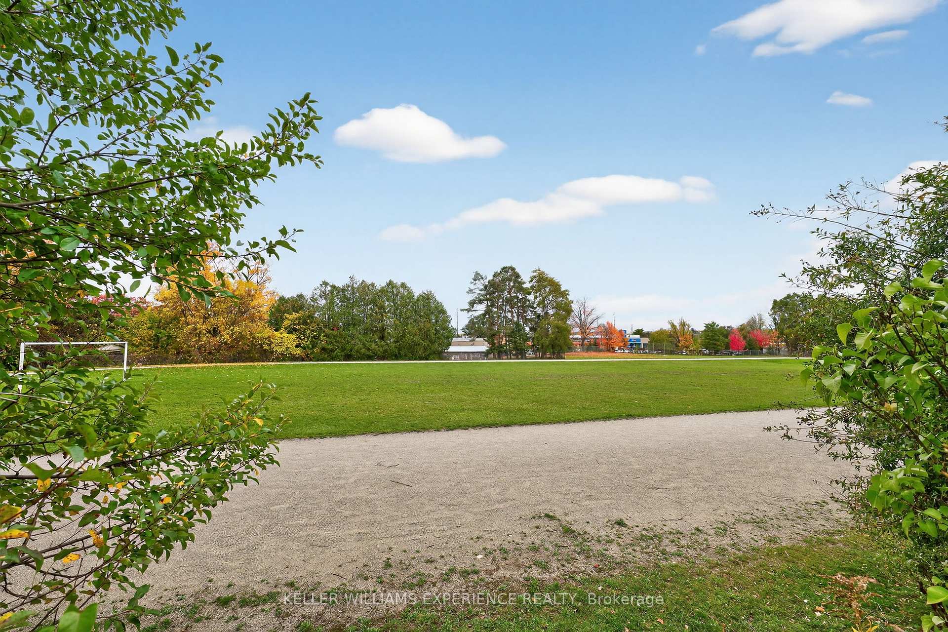 Photo 46 of 229 Warnica Road, Barrie, Painswick North — HOMEH