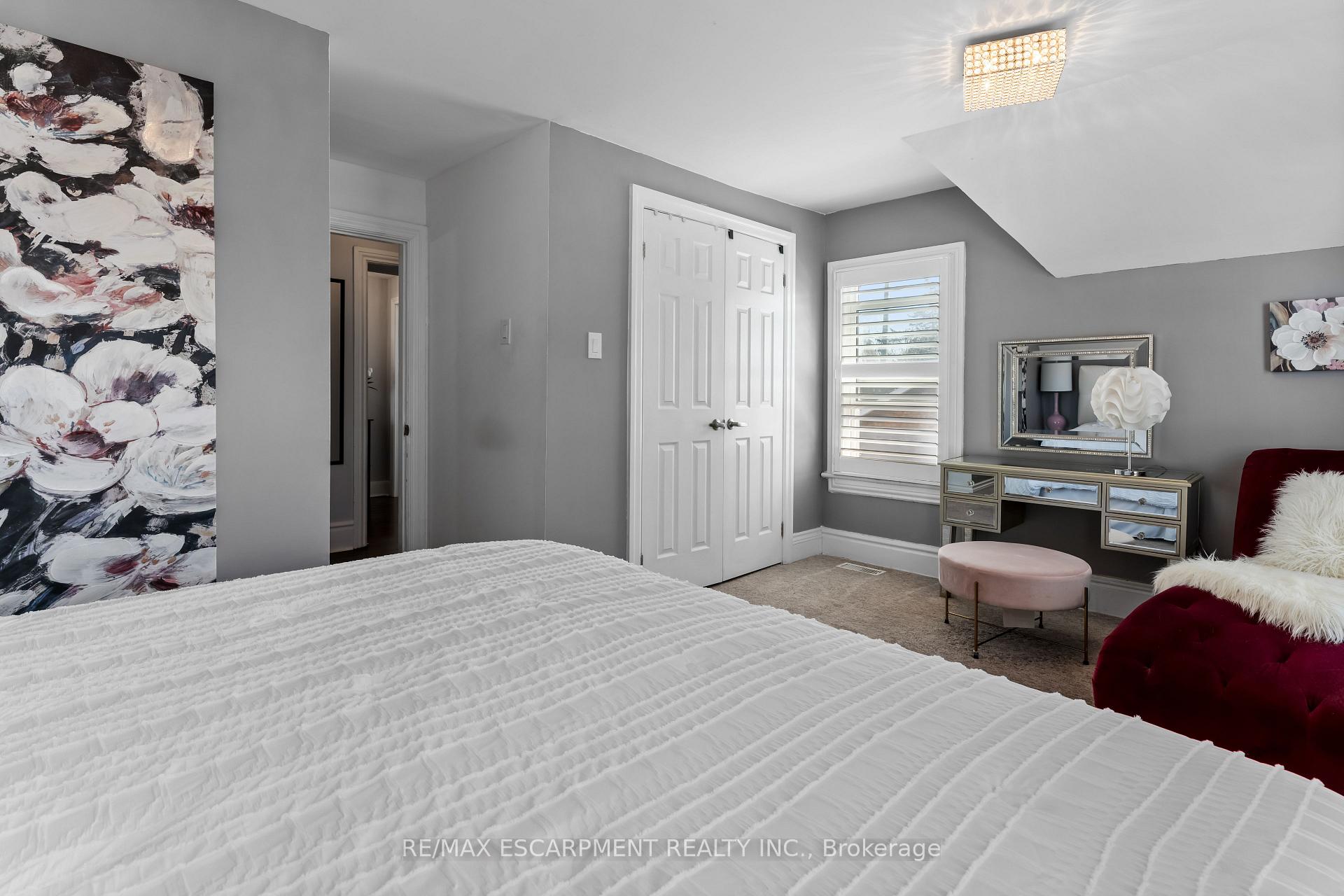 Photo 27 of 99 Mill Street N, Hamilton, Waterdown — HOMEH
