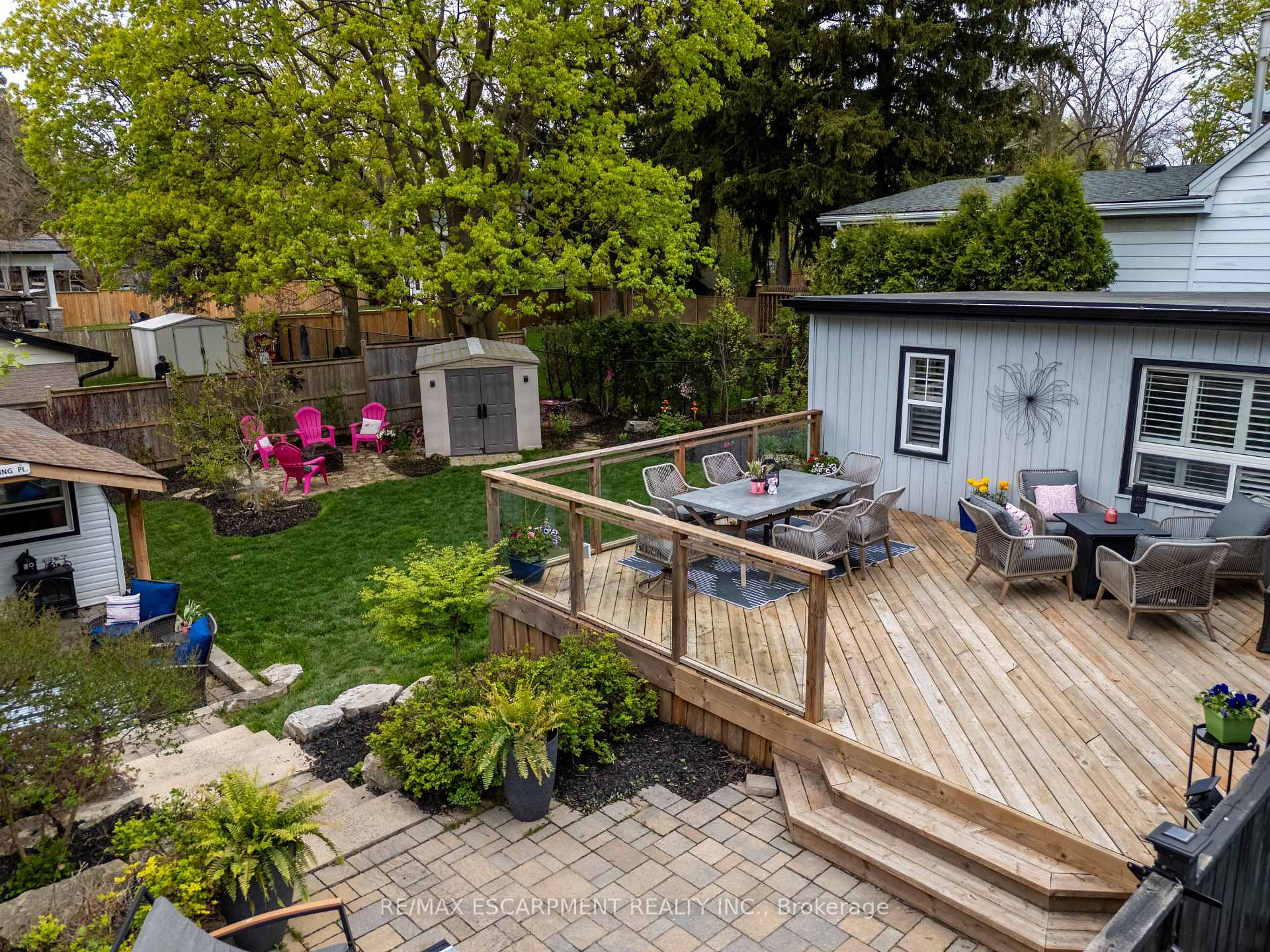 Photo 35 of 99 Mill Street N, Hamilton, Waterdown — HOMEH