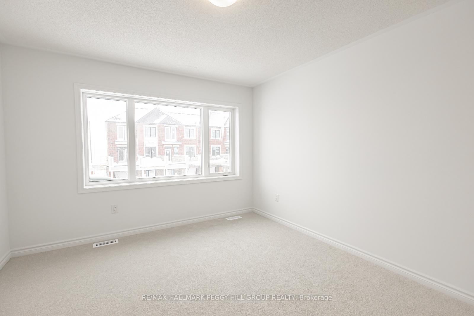 Photo 10 of 99 Ennerdale Street, Barrie, Rural Barrie Southwest — HOMEH