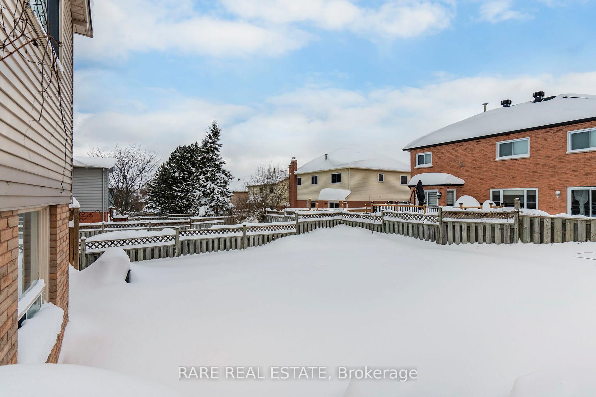 Photo 42 of 78 Hadden Crescent, Barrie, Cundles East — HOMEH