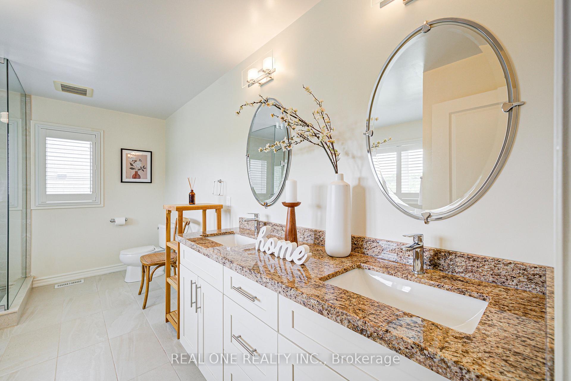 Photo 28 of 112 Sutherland Crescent, Hamilton, Meadowlands — HOMEH